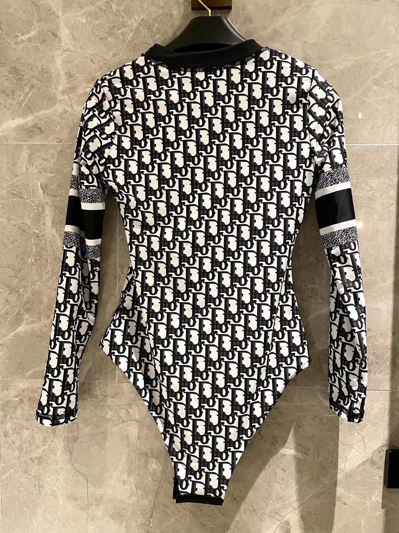 DI0R プリント長袖ワンピース水着【50％割引+送料無料】