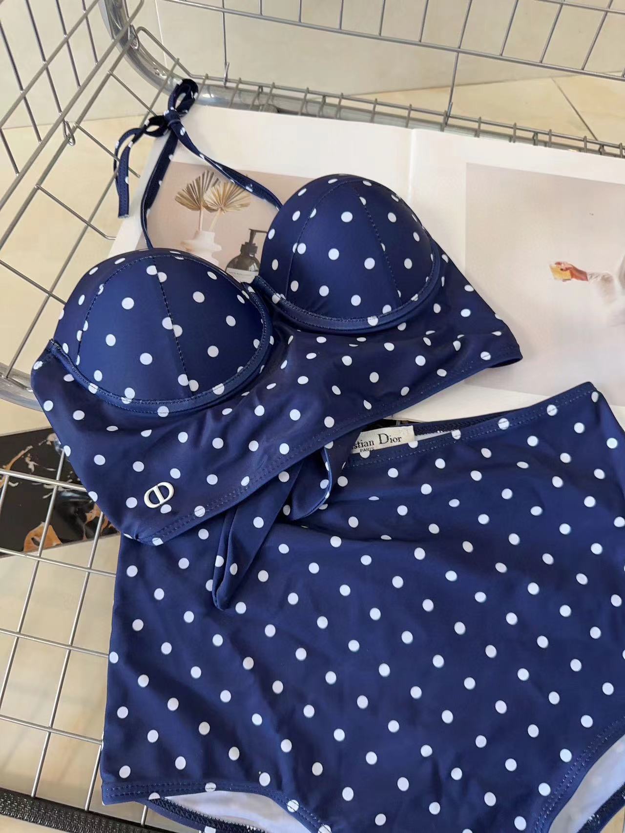 DI0R ドット柄ワンピース水着【50％割引+送料無料】