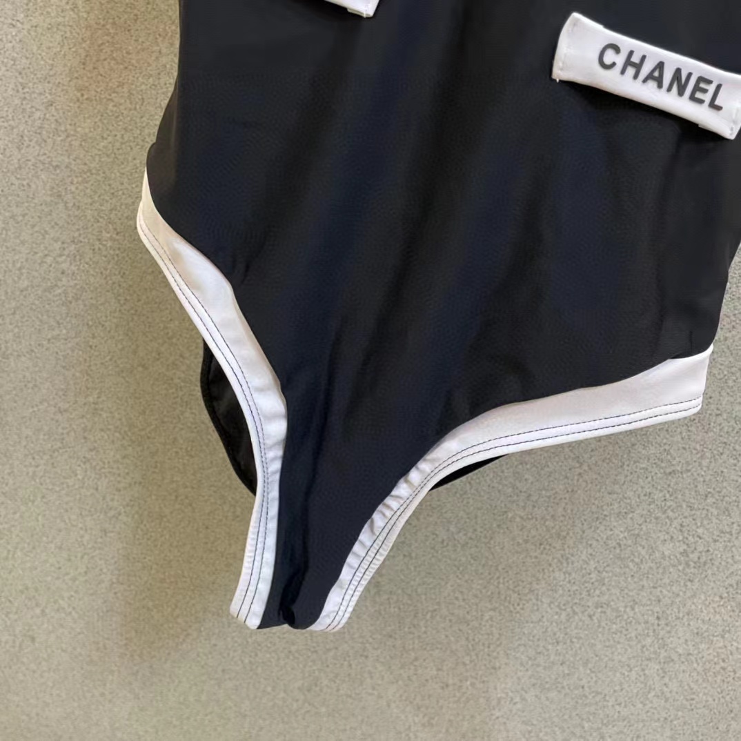 CHANE1 白黒カラーブロック Vネックワンピース水着【50%割引+送料無料】