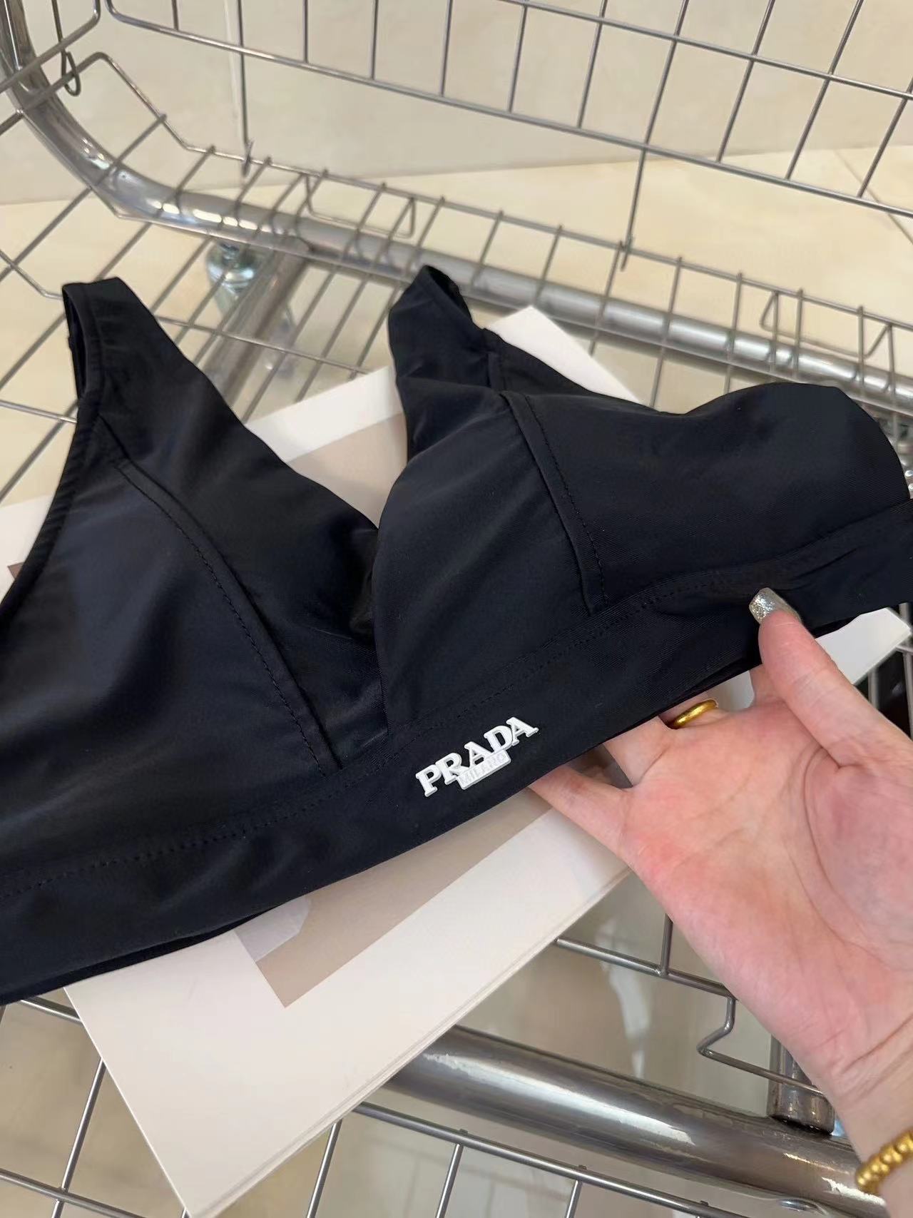 PR4DA シンプルレタースプリット水着【50％割引+送料無料】