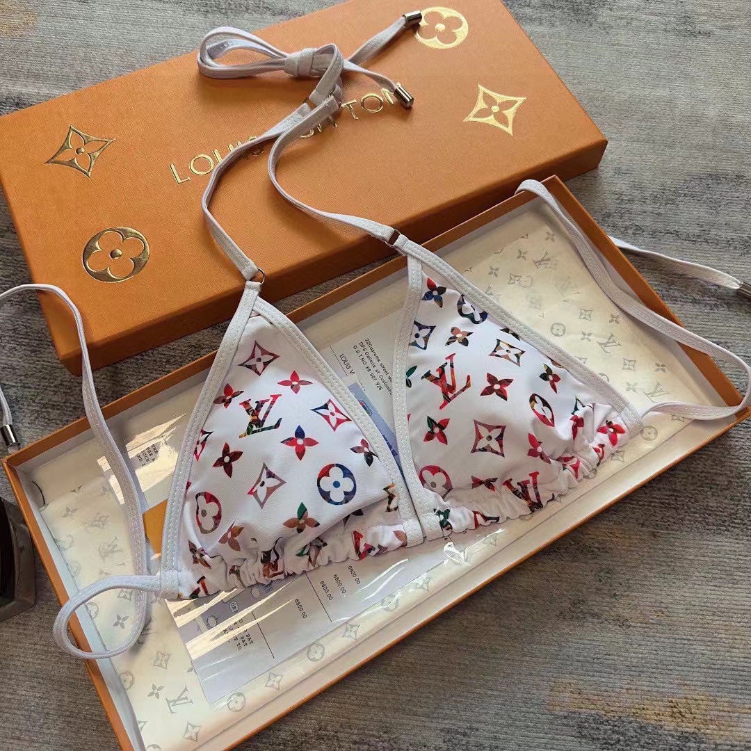 LVフルロゴスプリット水着【50%割引+送料無料】