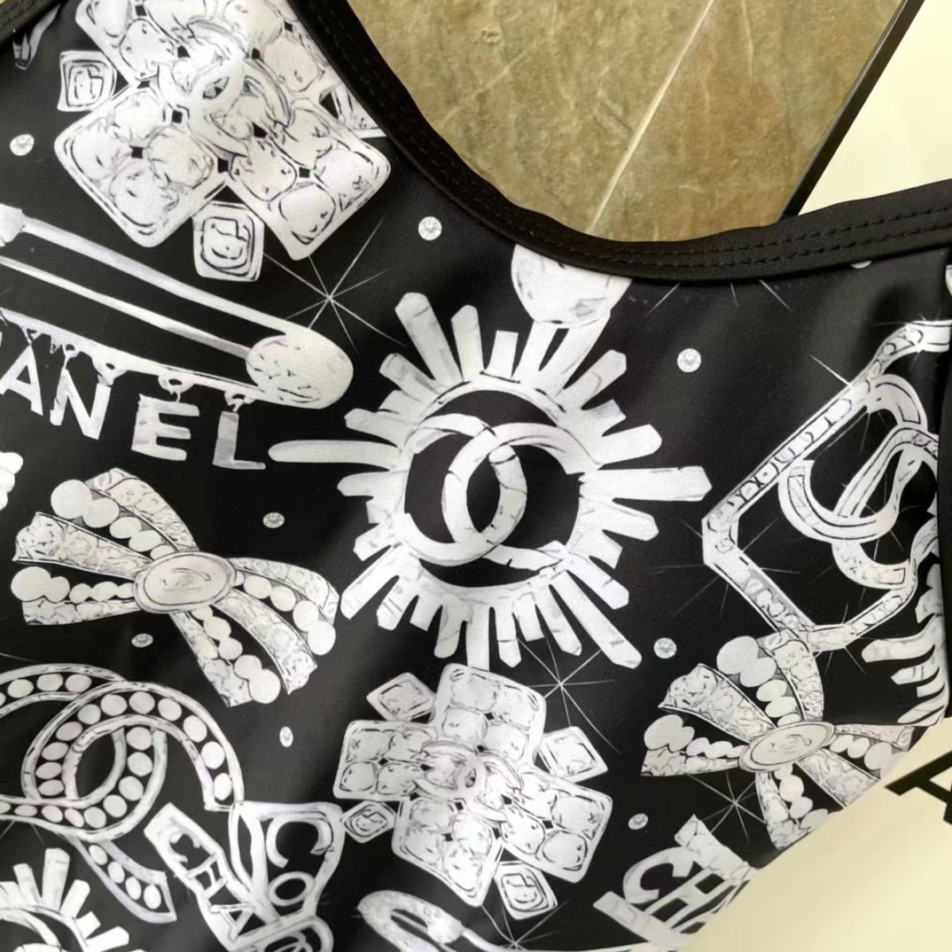 CHANE1 プリントワンピース水着【50％割引+送料無料】