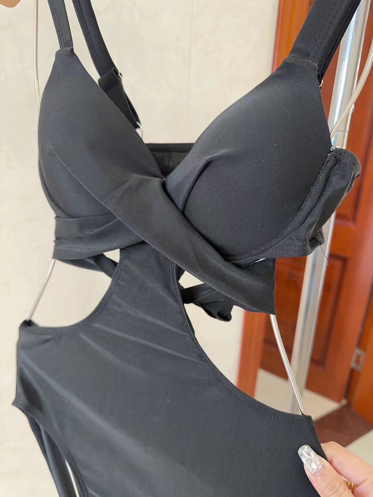 CHANE1 セクシーなウエスト露出ワンピース水着【50％割引+送料無料】