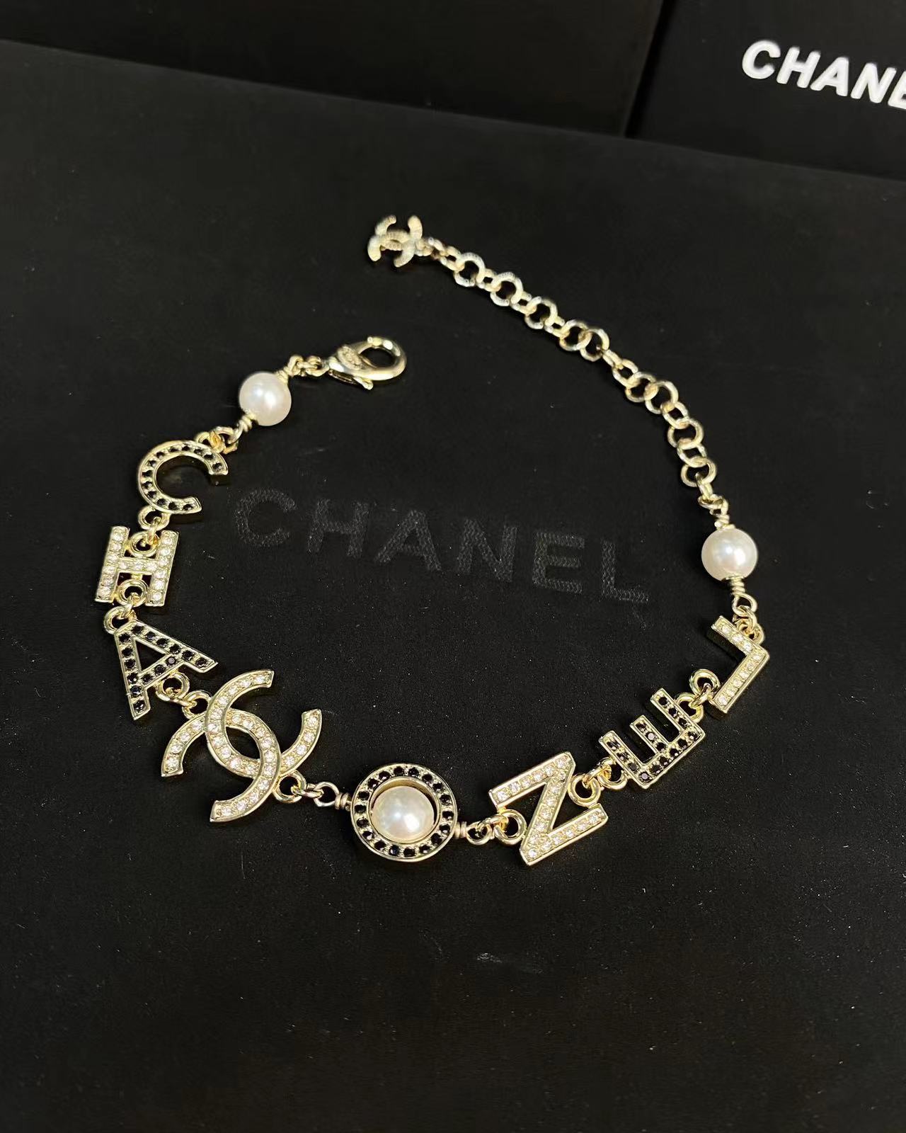 CHANE1レターダイヤモンドブレスレット【 50％割引+送料無料】