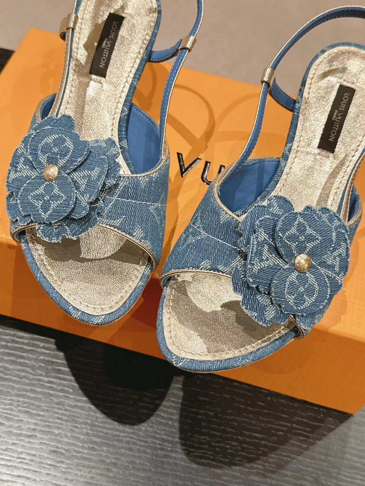 LV 高品質デニム老眼サンダル【50％割引+送料無料】