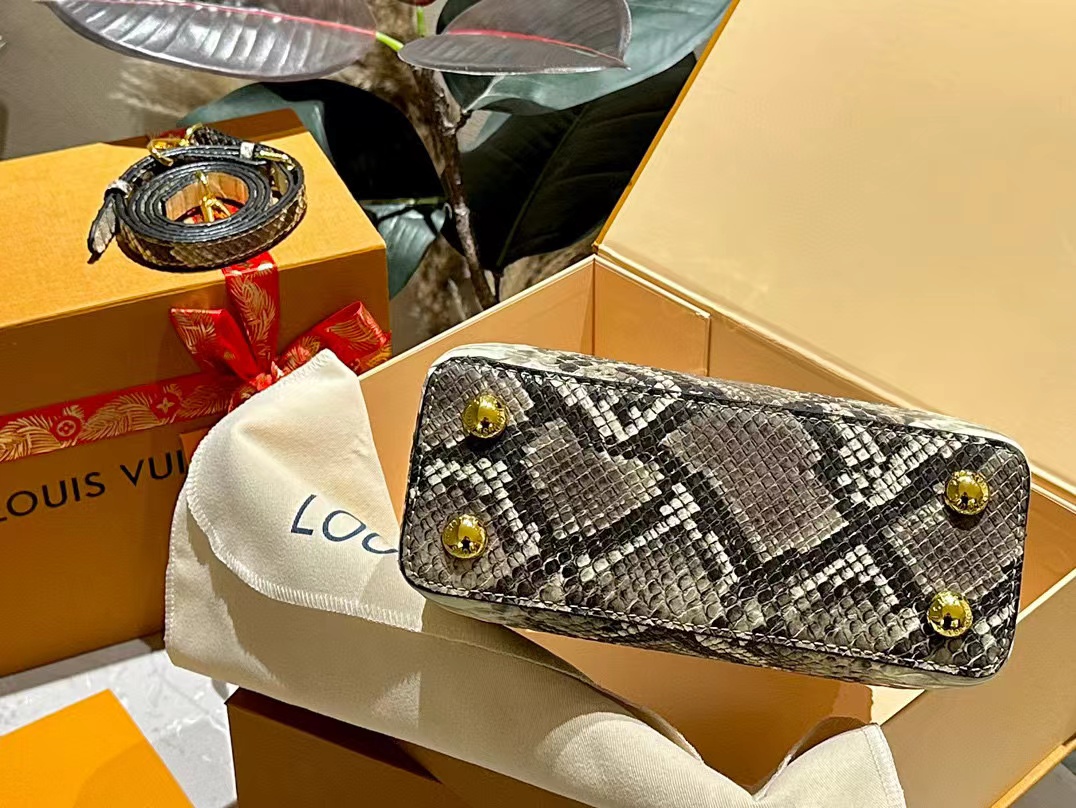LV Capucines ハンドバッグ【50％割引+送料無料】