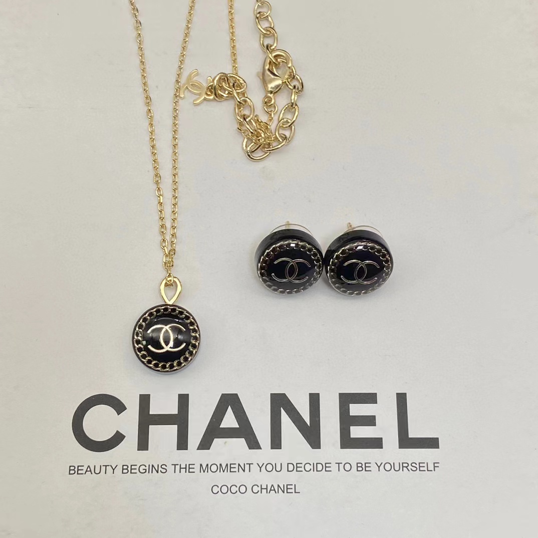 CHANE1 ラウンドピアス+ネックレス 2点セット【50%割引+送料無料】