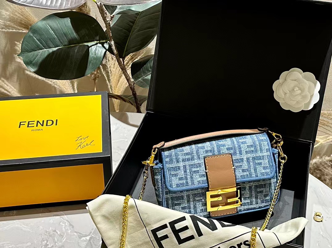 FEND1 FF デニム脇バッグ【50％割引+送料無料】