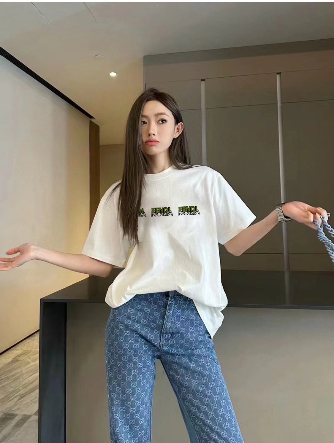 FEND1 シンプルレターTシャツ 男女兼用【 50％割引+送料無料】