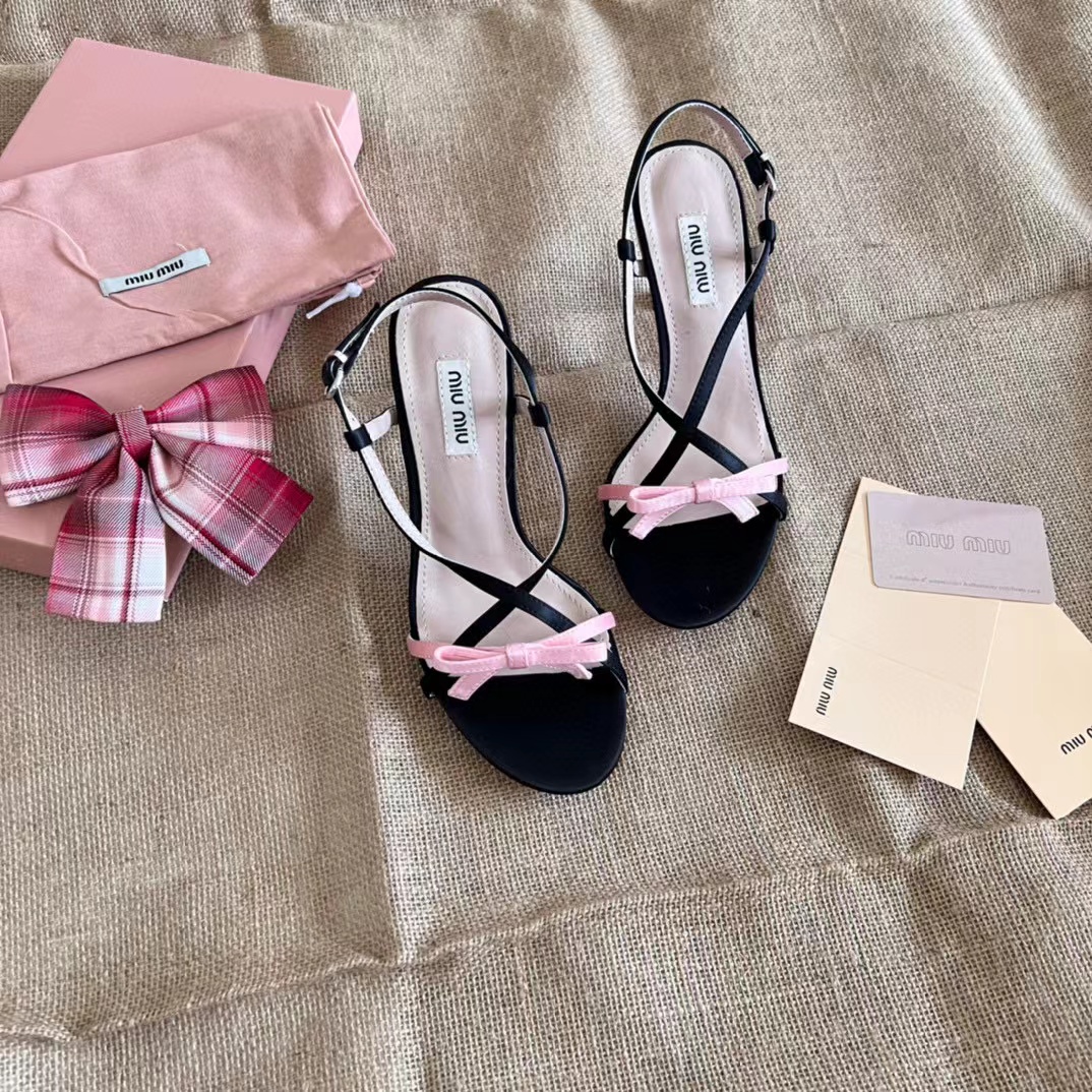 M1UM1U ボウ ハイヒール サンダル【50%割引+送料無料】