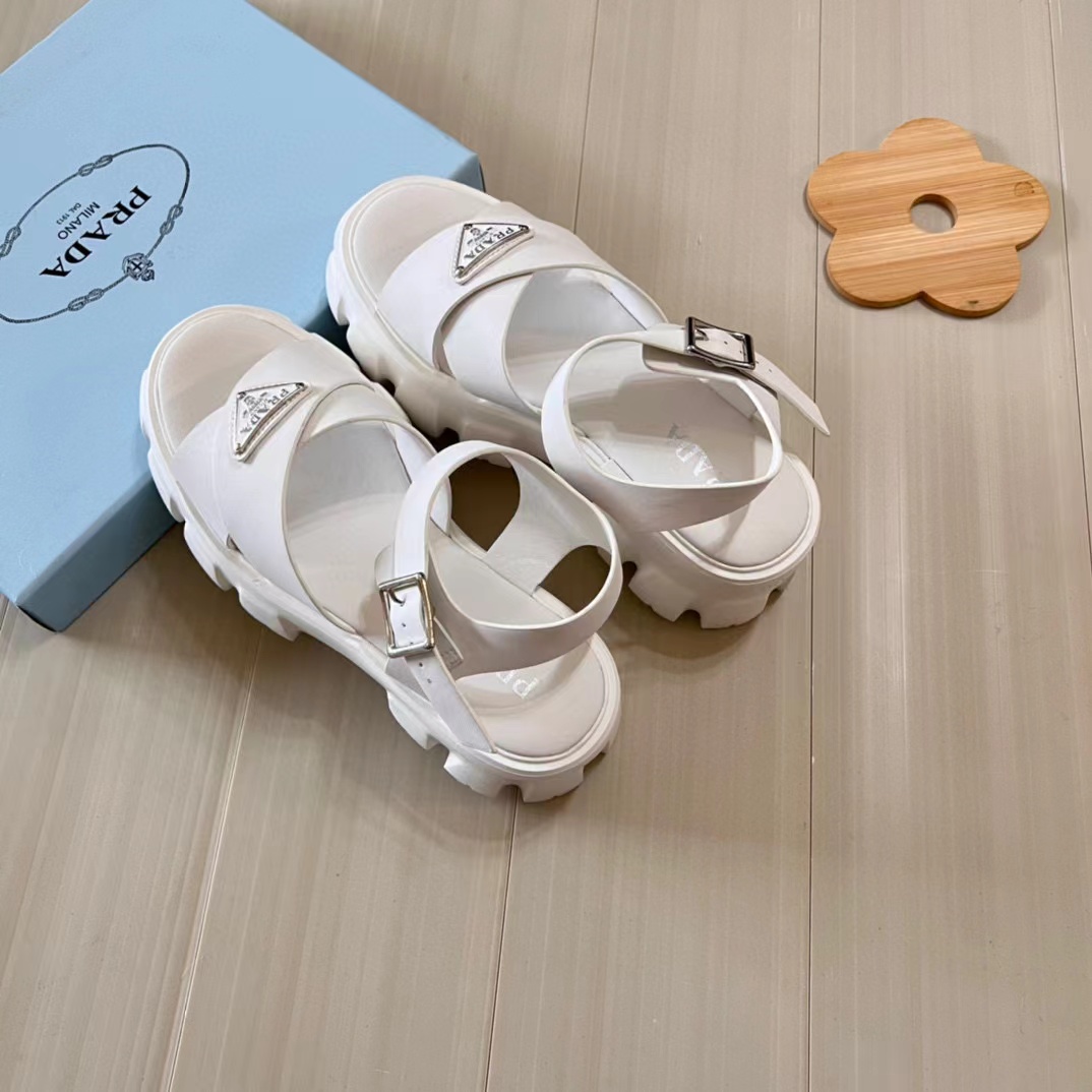 PR4DA トライアングルロゴサンダル【50％割引+送料無料】