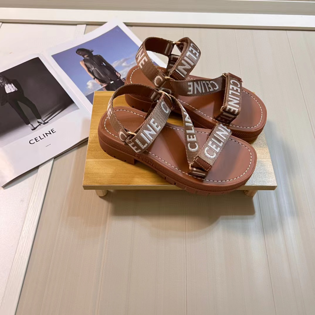 CEL1NE ローマンサンダル【50％割引+送料無料】