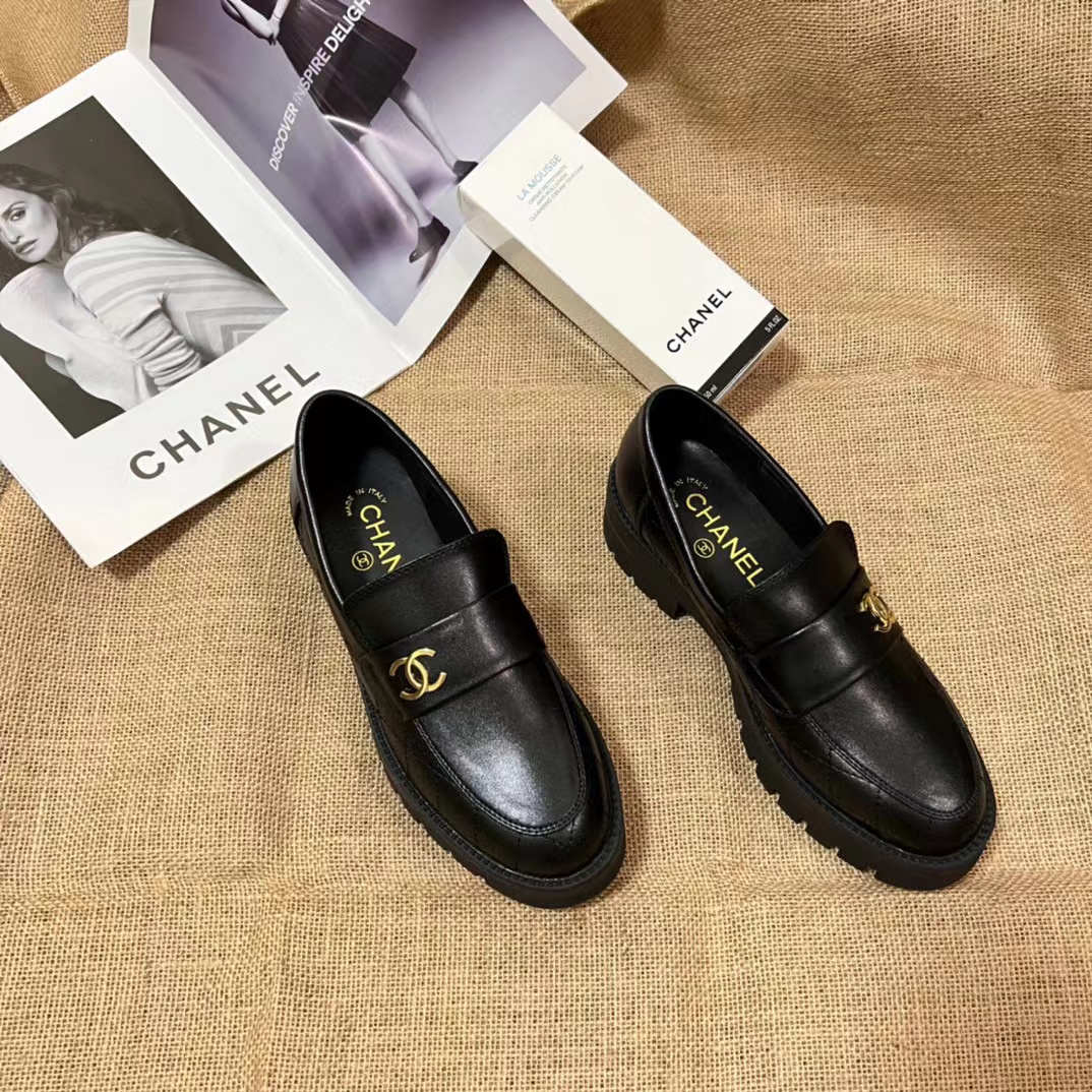 CHANE1 ダブルCロゴレザーシューズ【50％割引+送料無料】