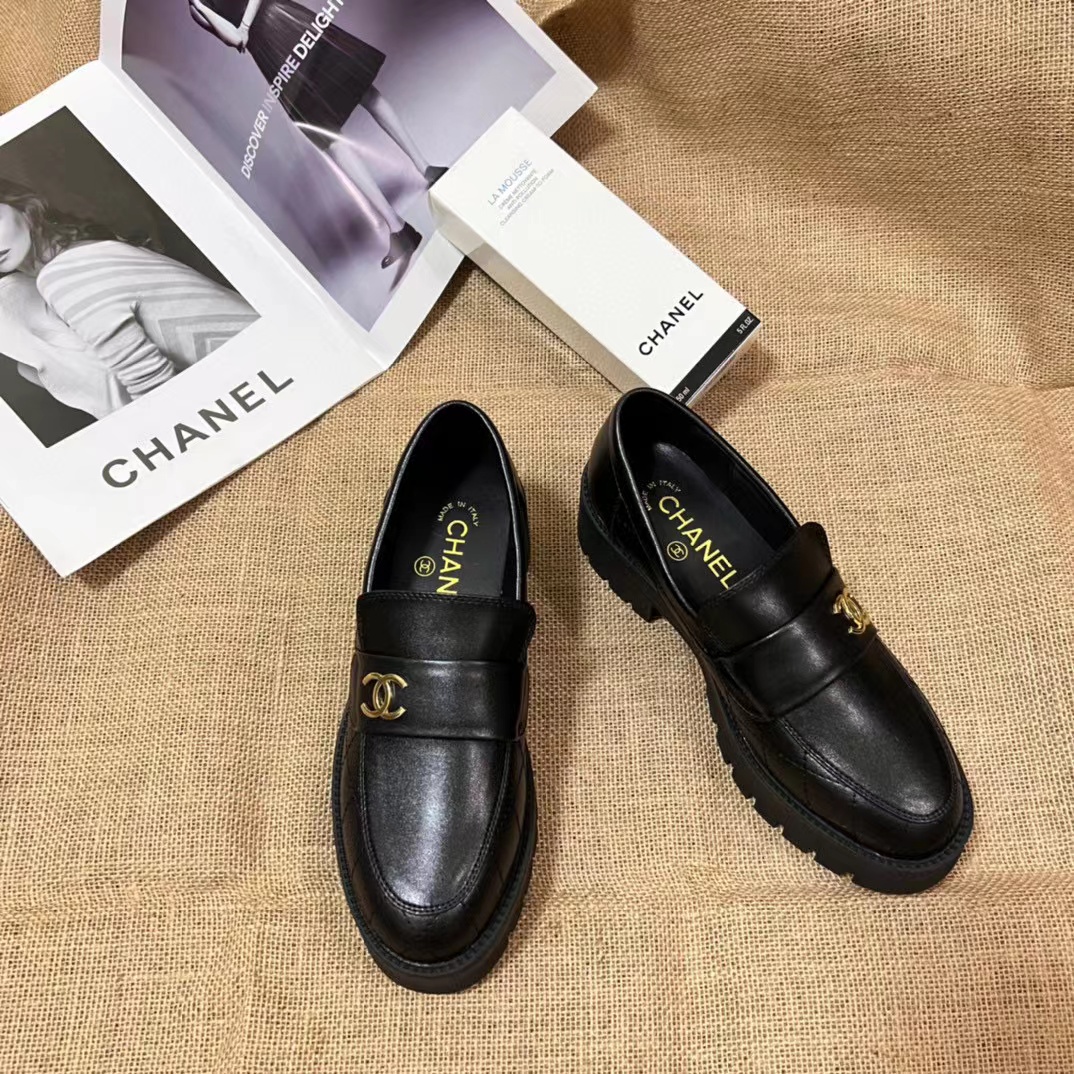 CHANE1 ダブルCロゴレザーシューズ【50％割引+送料無料】