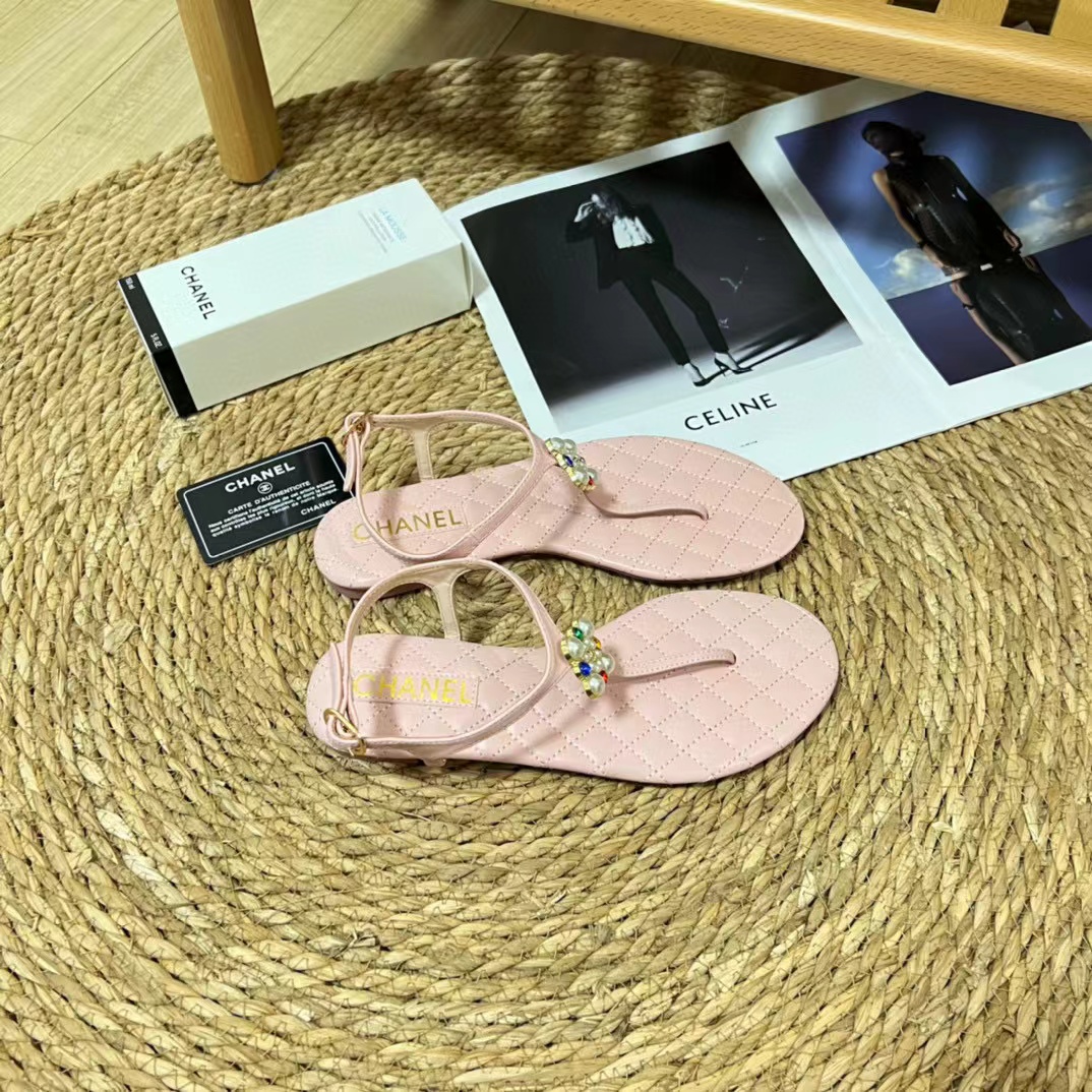 CHANE1 四つ葉のクローバーサンダル【50％割引+送料無料】