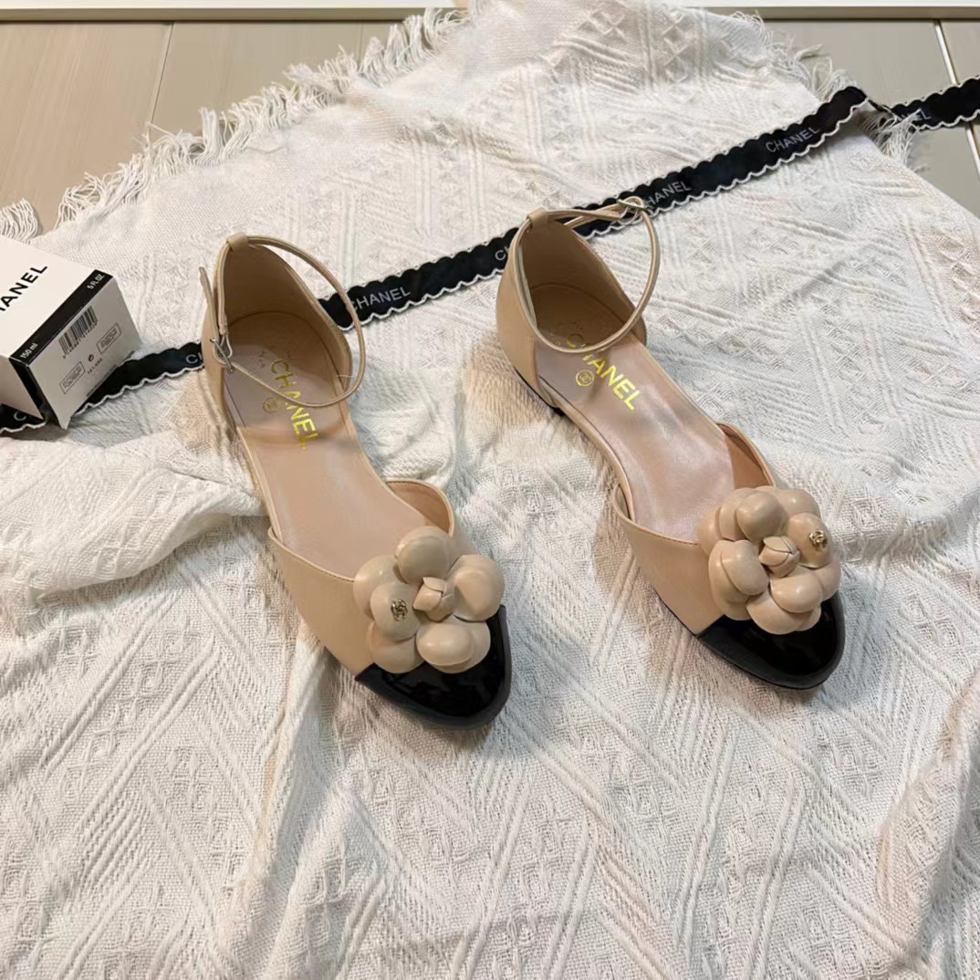 CHANE1 カメリアサンダル【50％割引+送料無料】