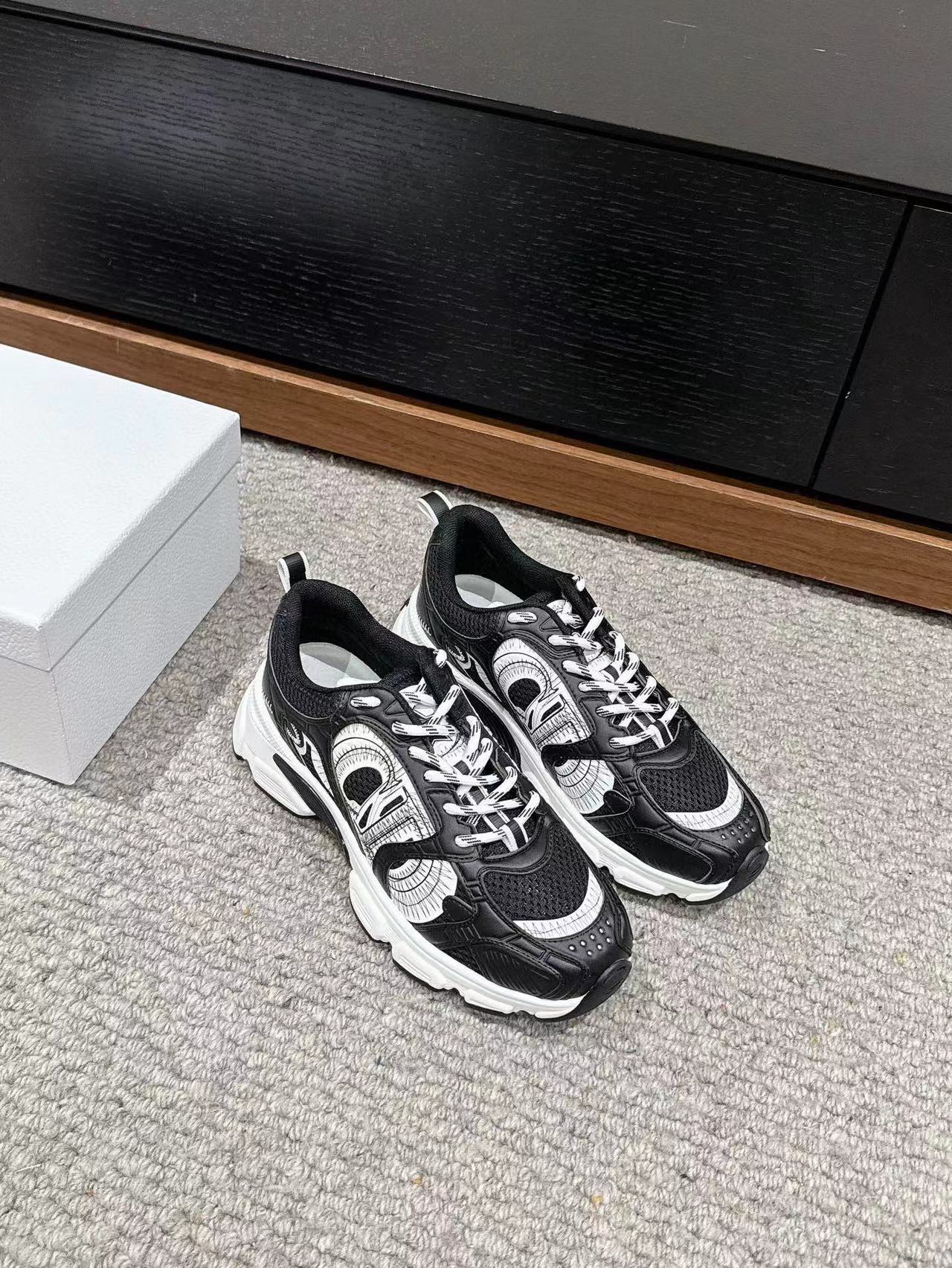 DI0R 高品質 CD カジュアルシューズ【50%割引+送料無料】