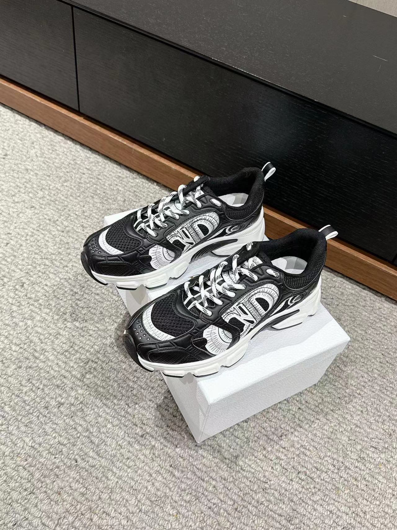 DI0R 高品質 CD カジュアルシューズ【50%割引+送料無料】