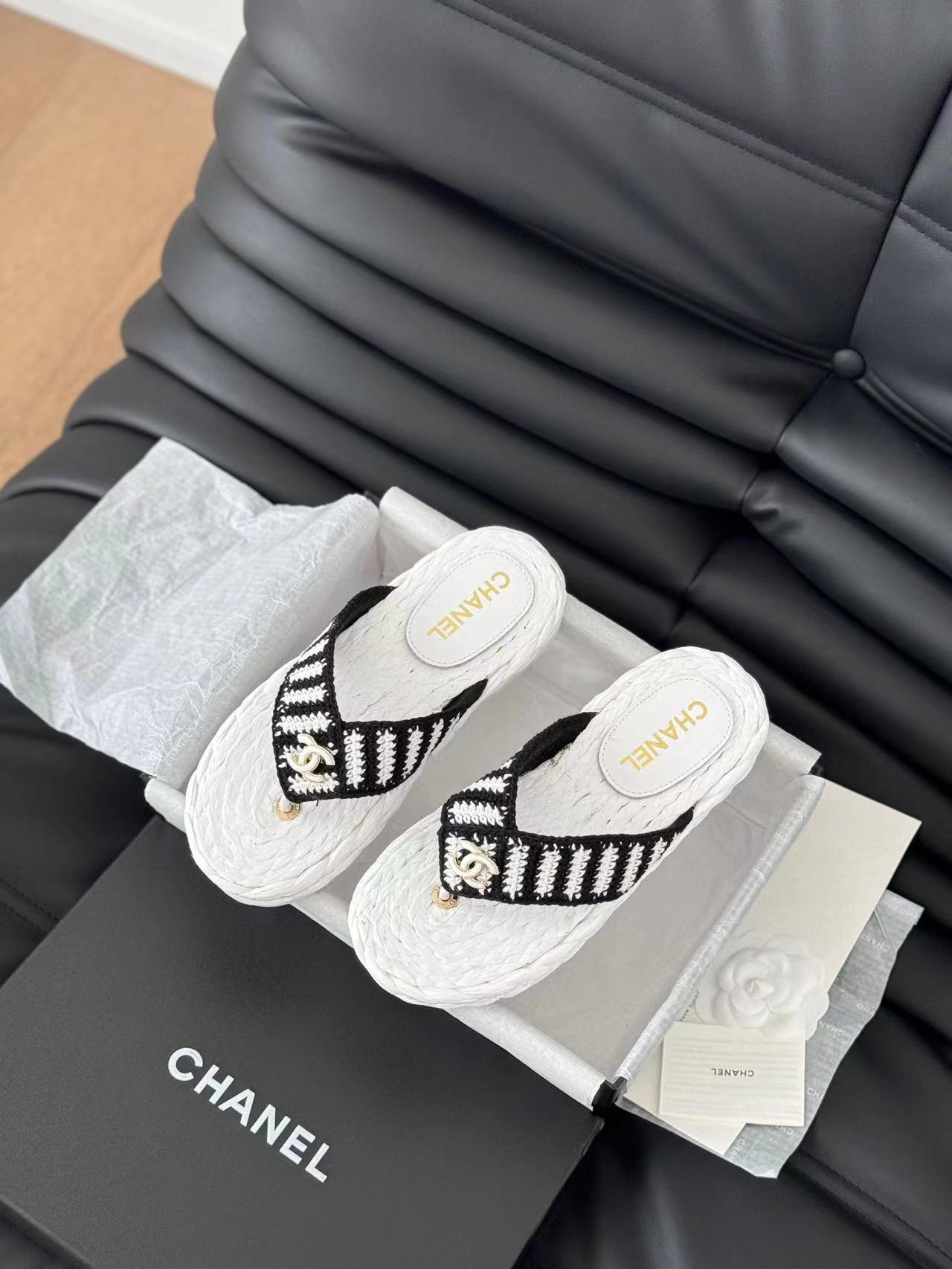 LV高品質織りスリッパ【50%割引+送料無料】