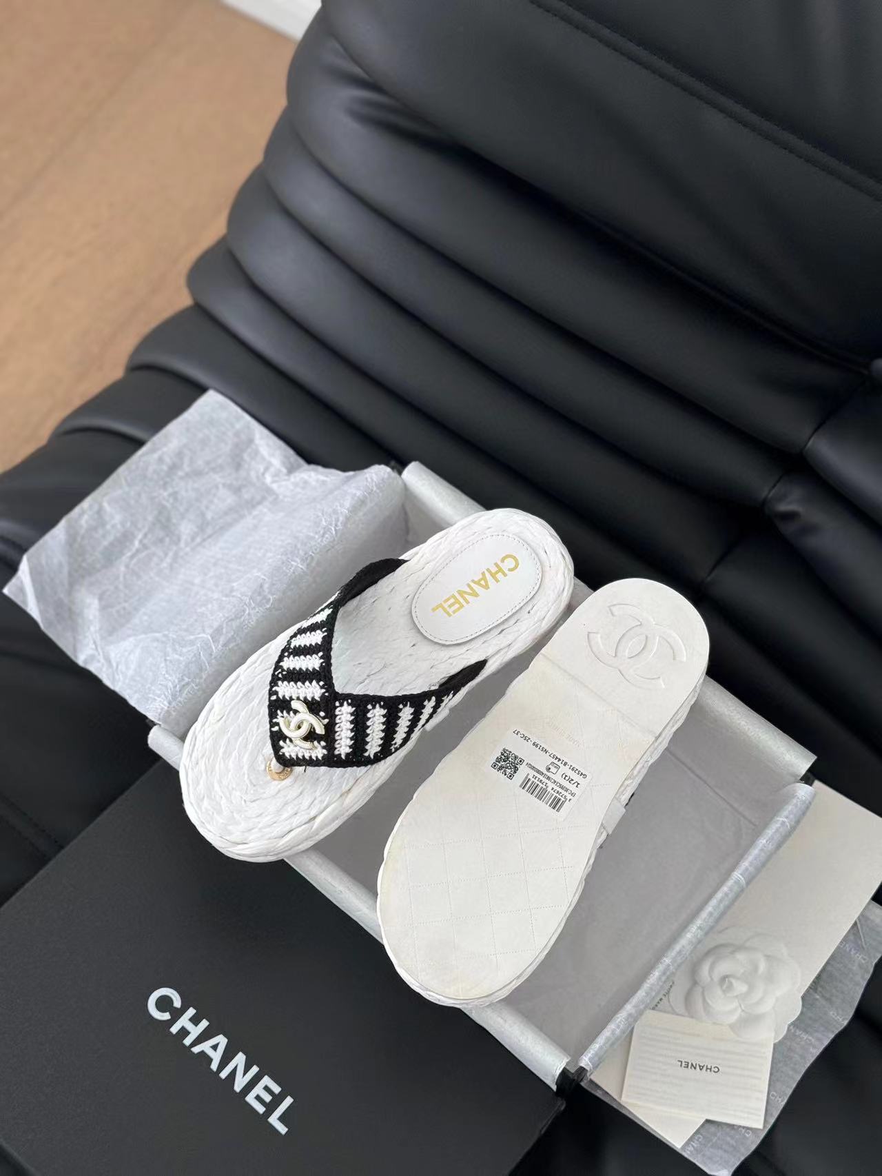 LV高品質織りスリッパ【50%割引+送料無料】