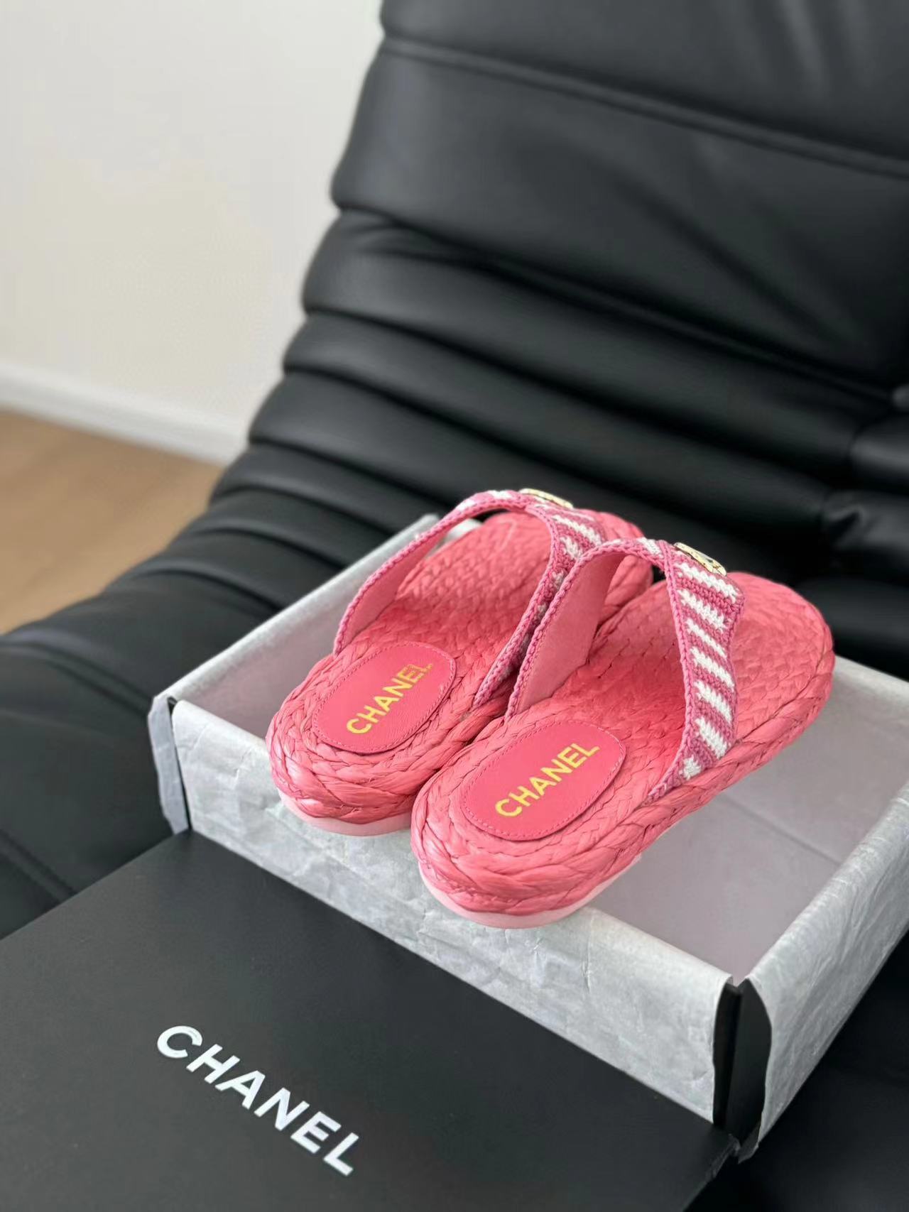 LV高品質織りスリッパ【50%割引+送料無料】