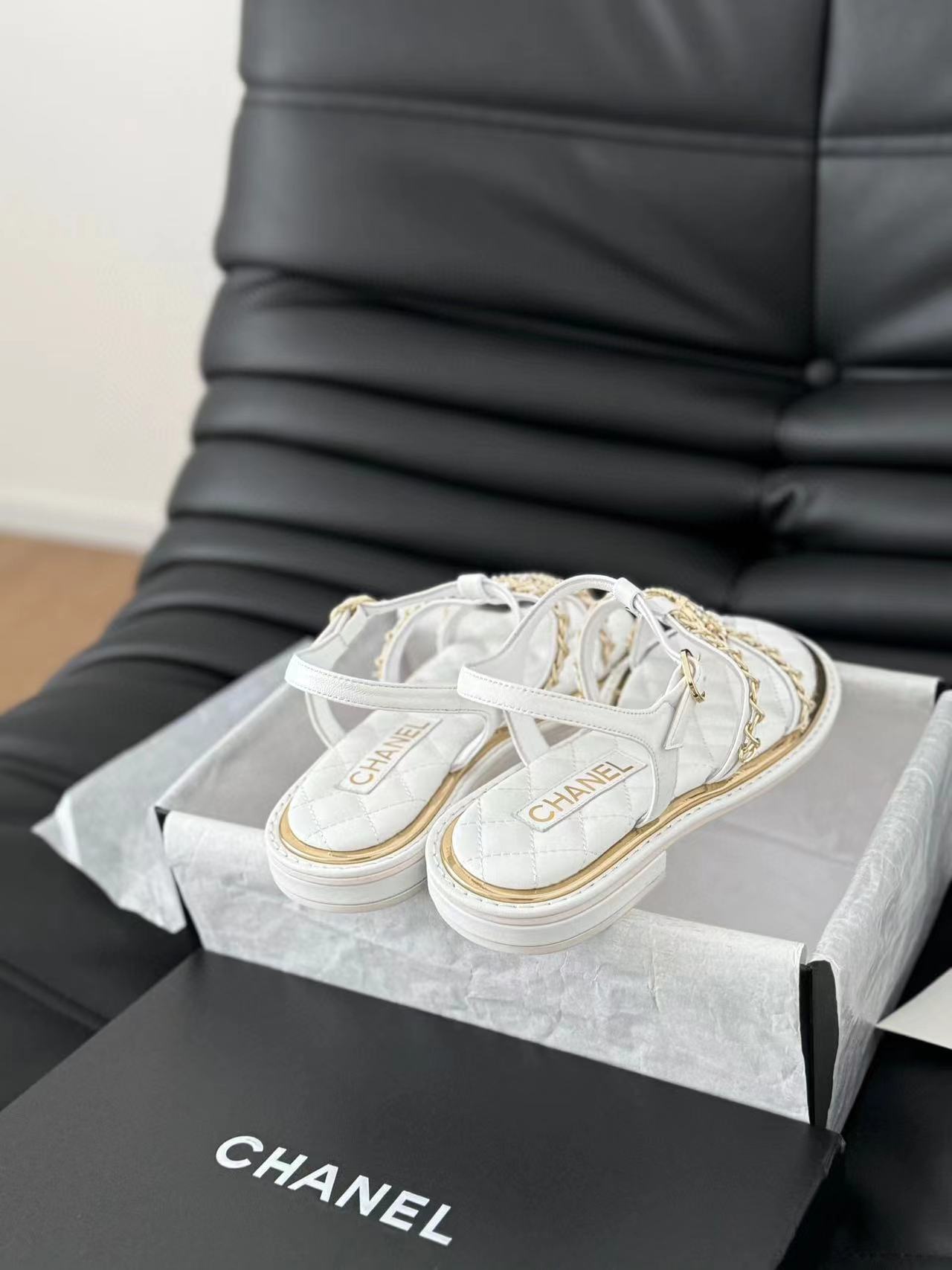 CHANE1 高品質ダブルCロゴサンダル【50%割引+送料無料】