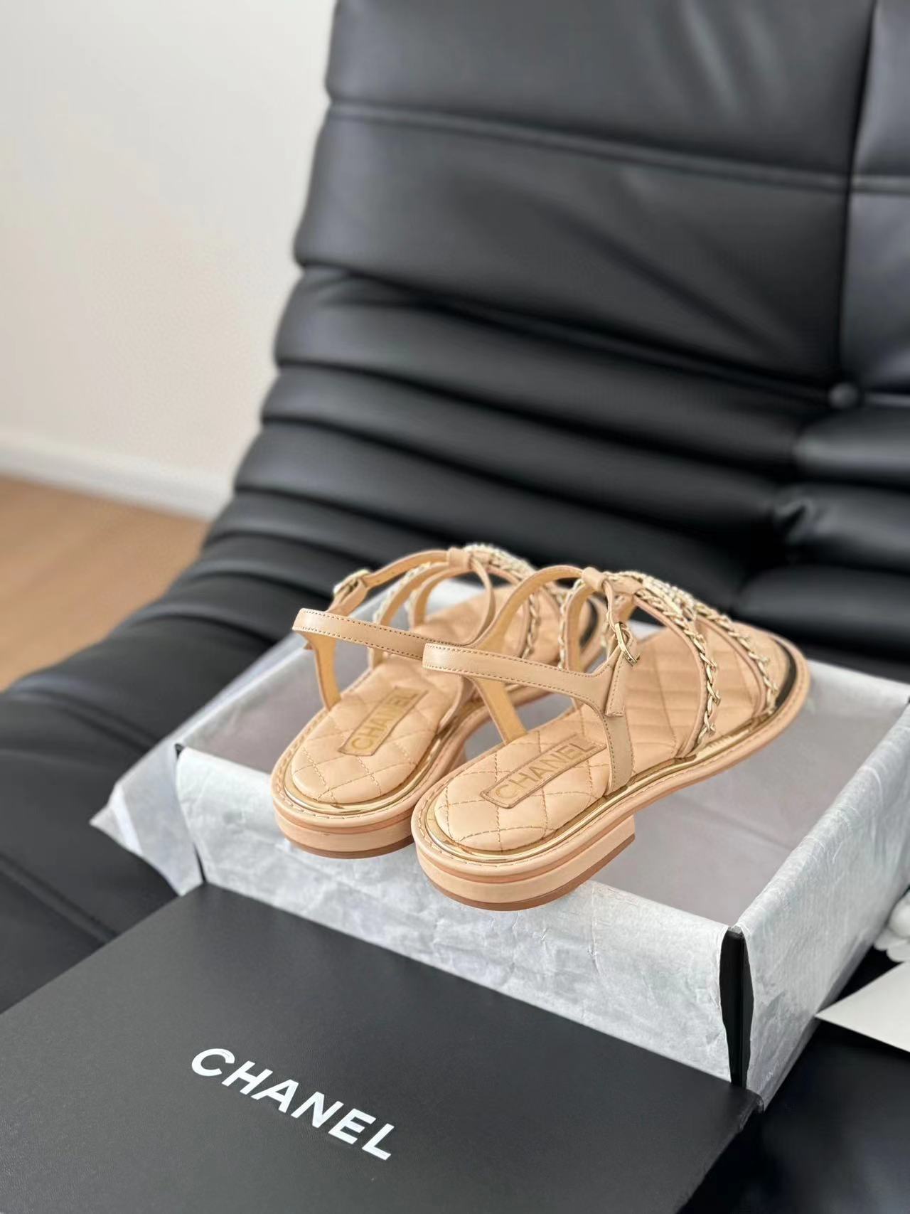 CHANE1 高品質ダブルCロゴサンダル【50%割引+送料無料】