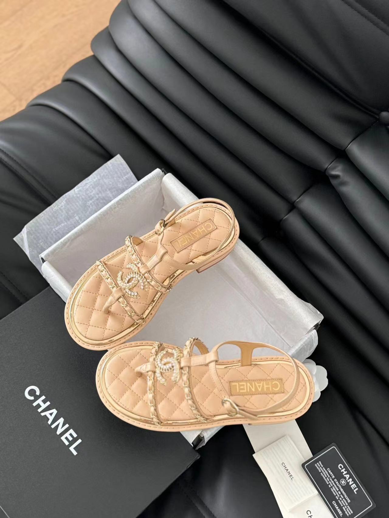 CHANE1 高品質ダブルCロゴサンダル【50%割引+送料無料】