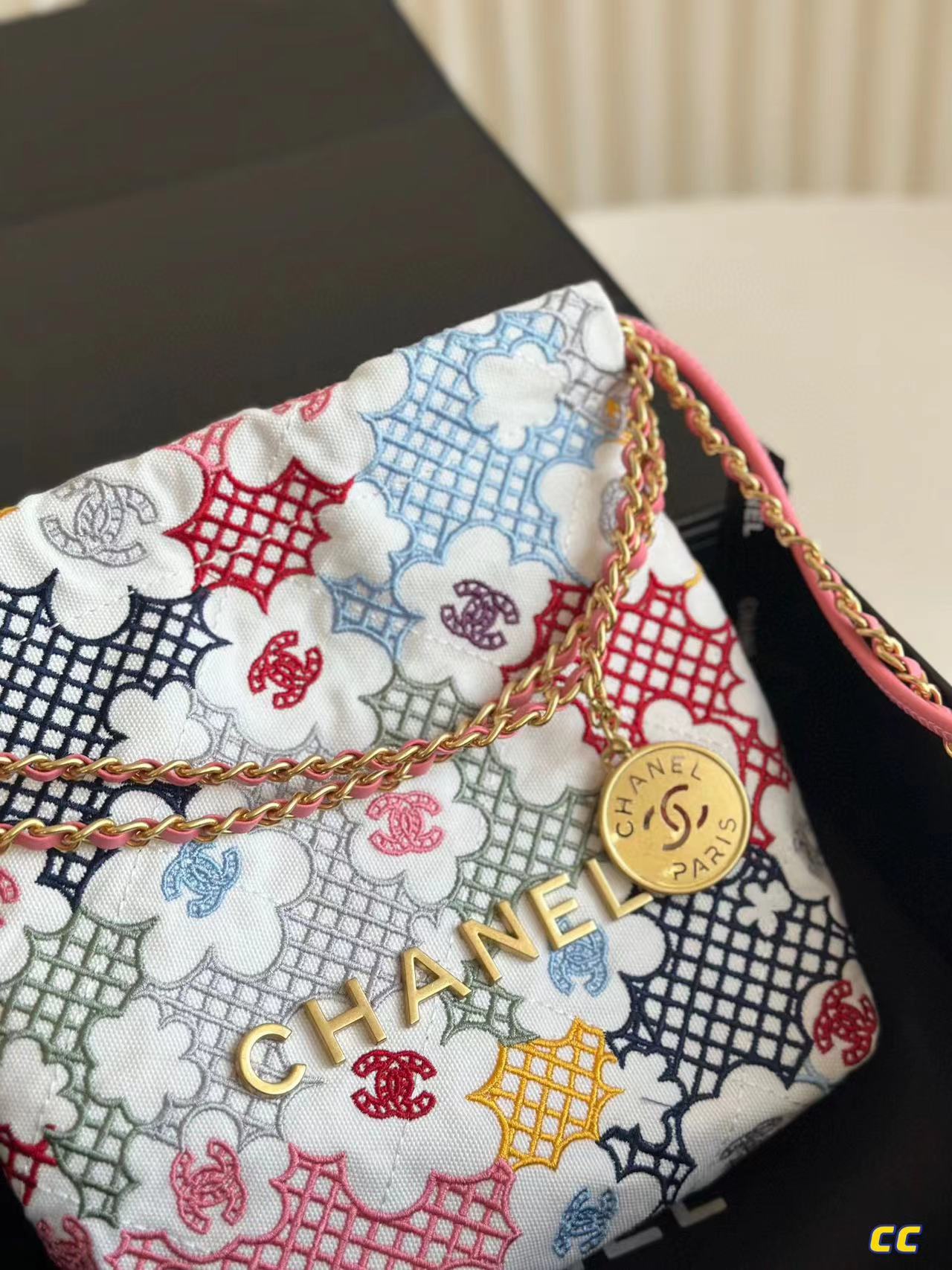 CHANE1 カラフルロゴ ショッピングバッグ【50%割引+送料無料】
