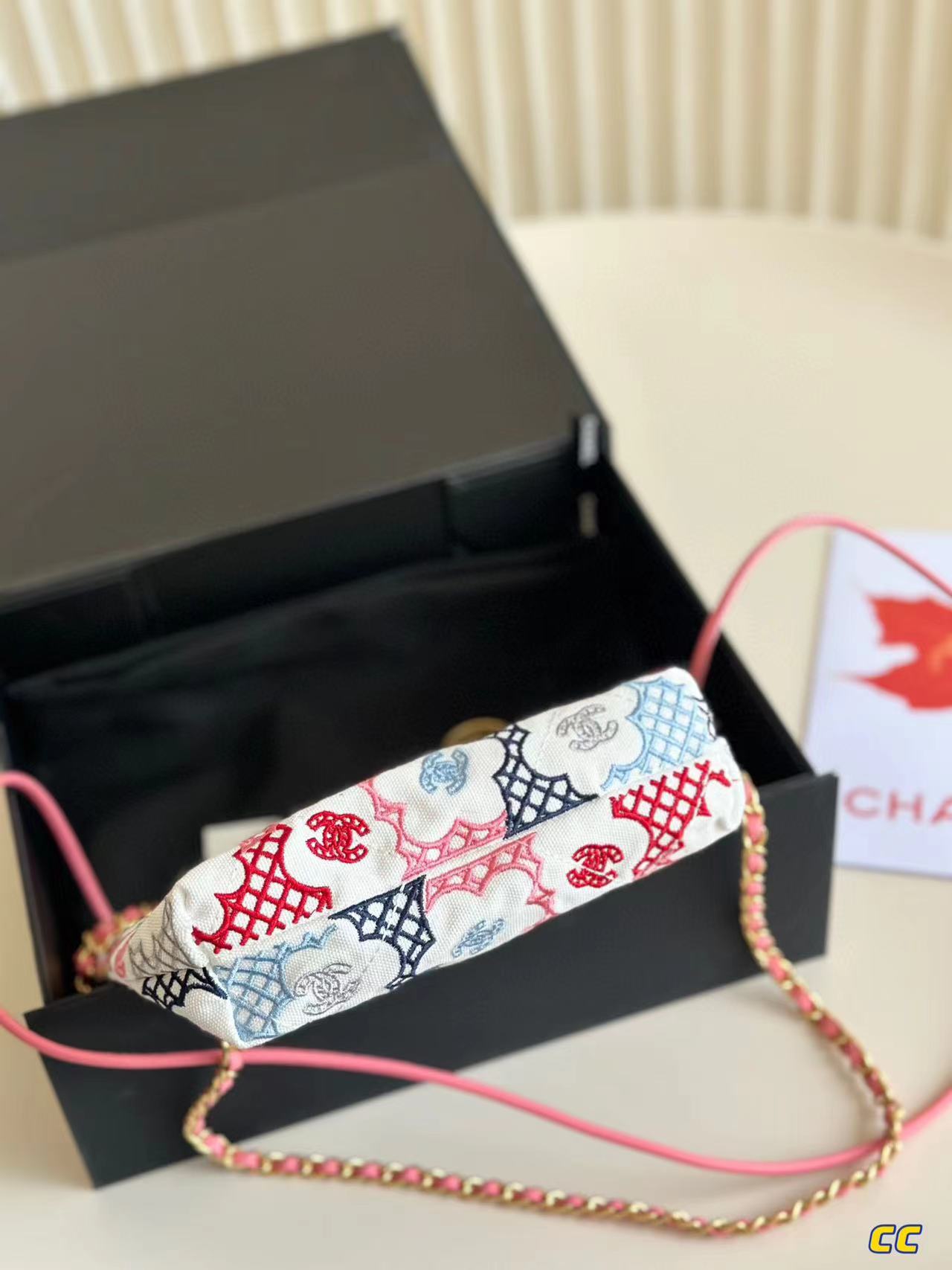 CHANE1 カラフルロゴ ショッピングバッグ【50%割引+送料無料】