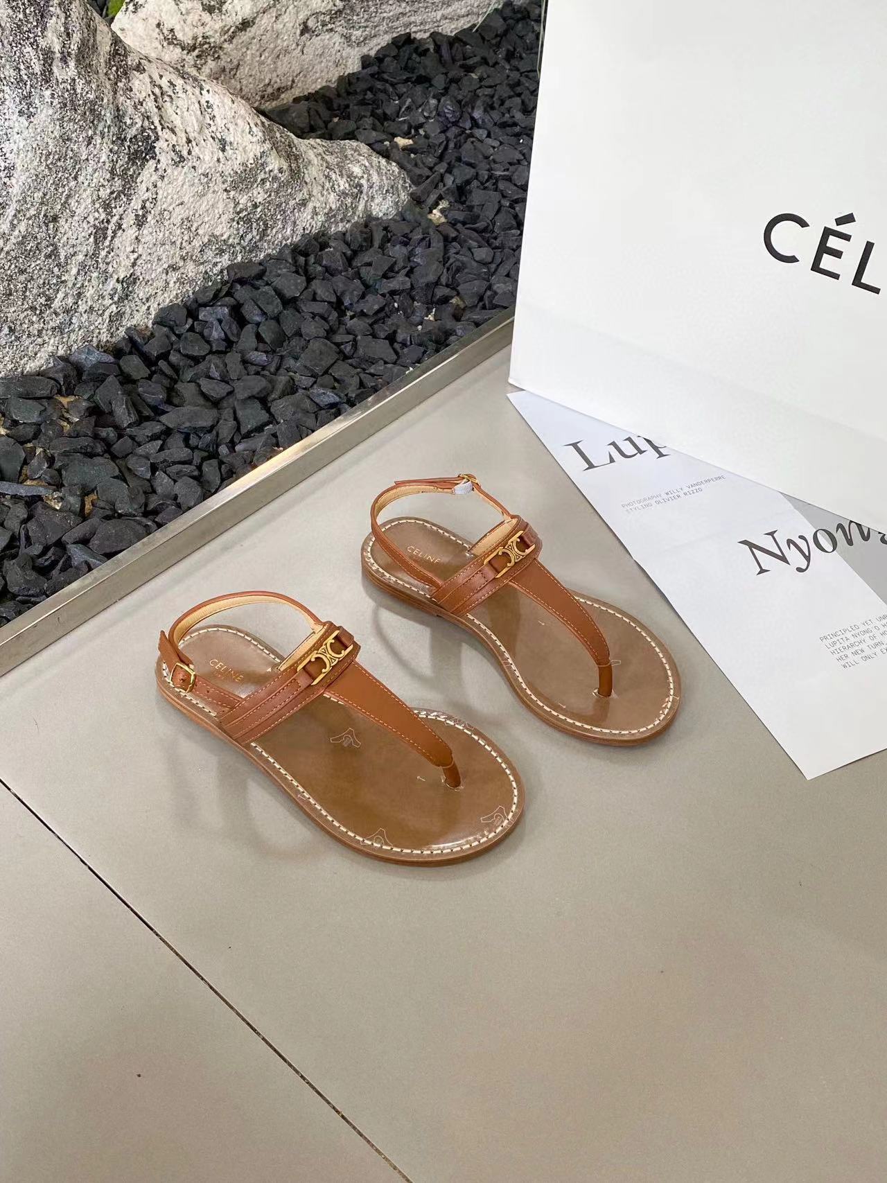 CEL1NE 高品質凱旋門サンダル【50％割引+送料無料】