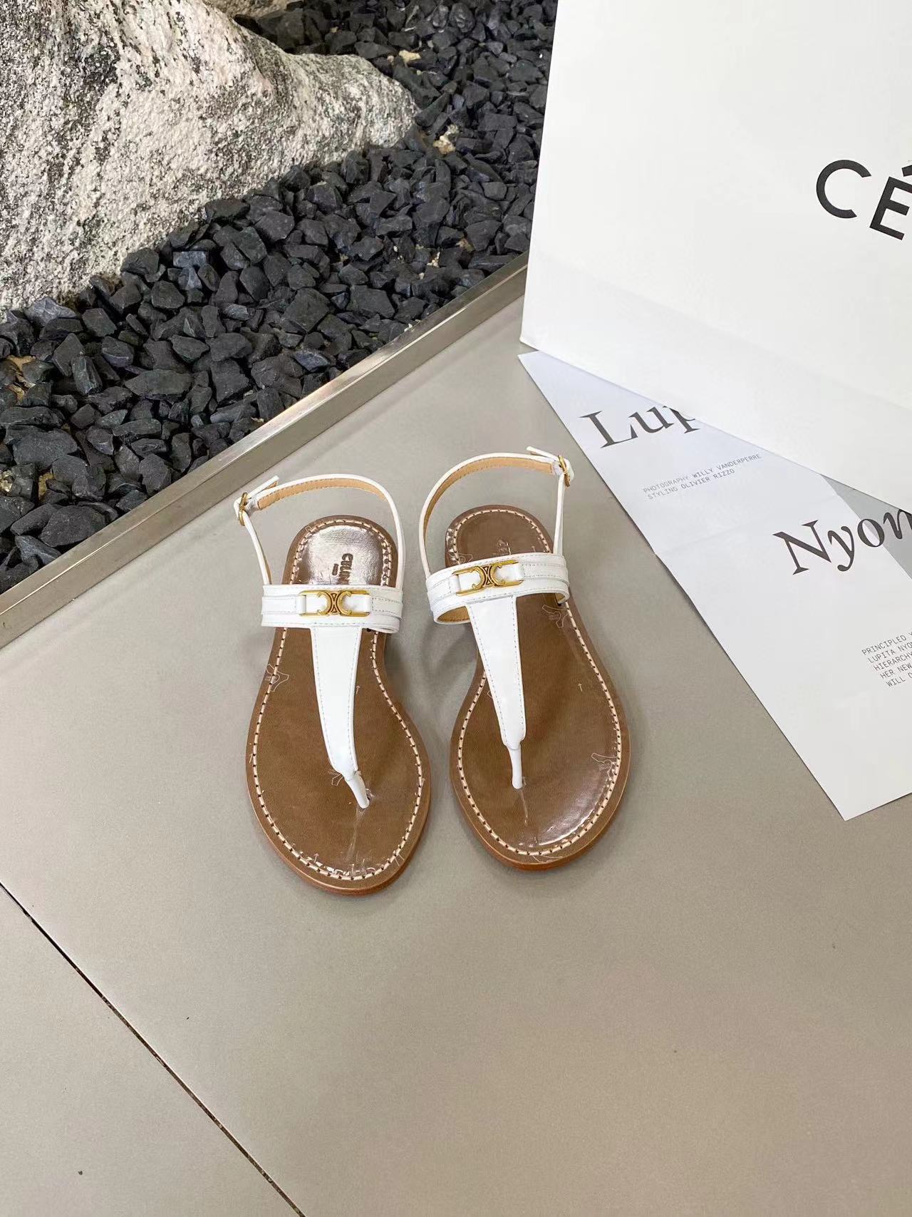 CEL1NE 高品質凱旋門サンダル【50％割引+送料無料】