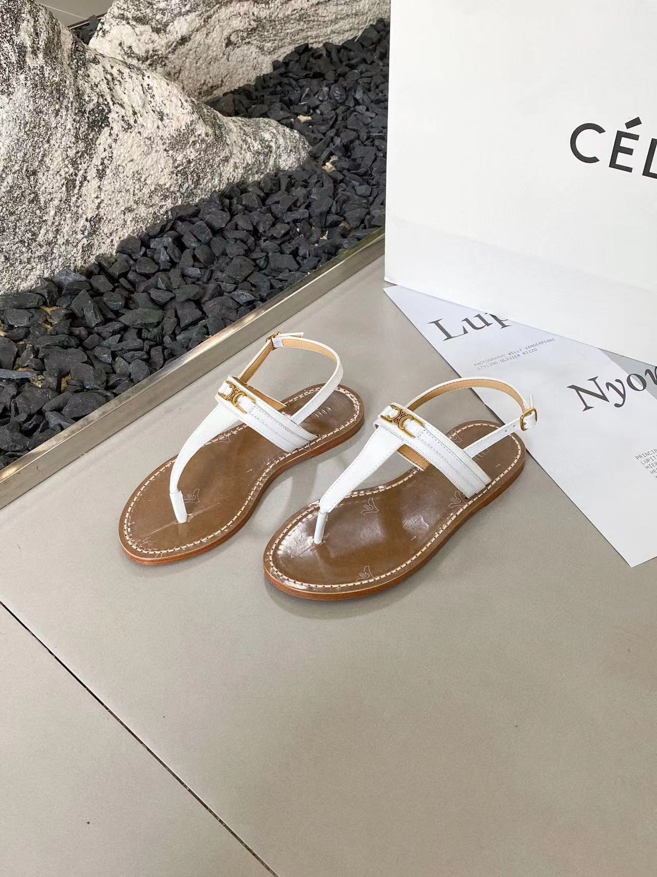 CEL1NE 高品質凱旋門サンダル【50％割引+送料無料】