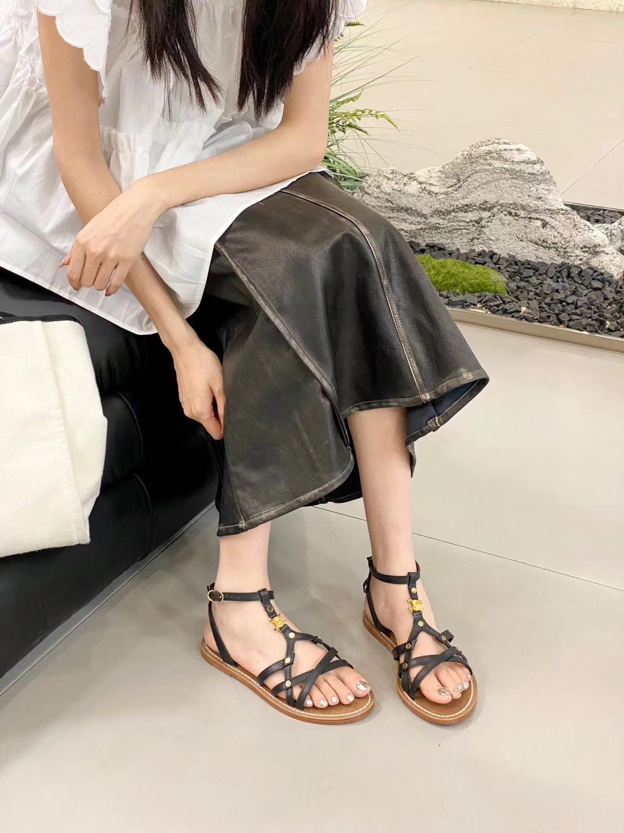 CEL1NE 高品質レトロサンダル【50%割引+送料無料】