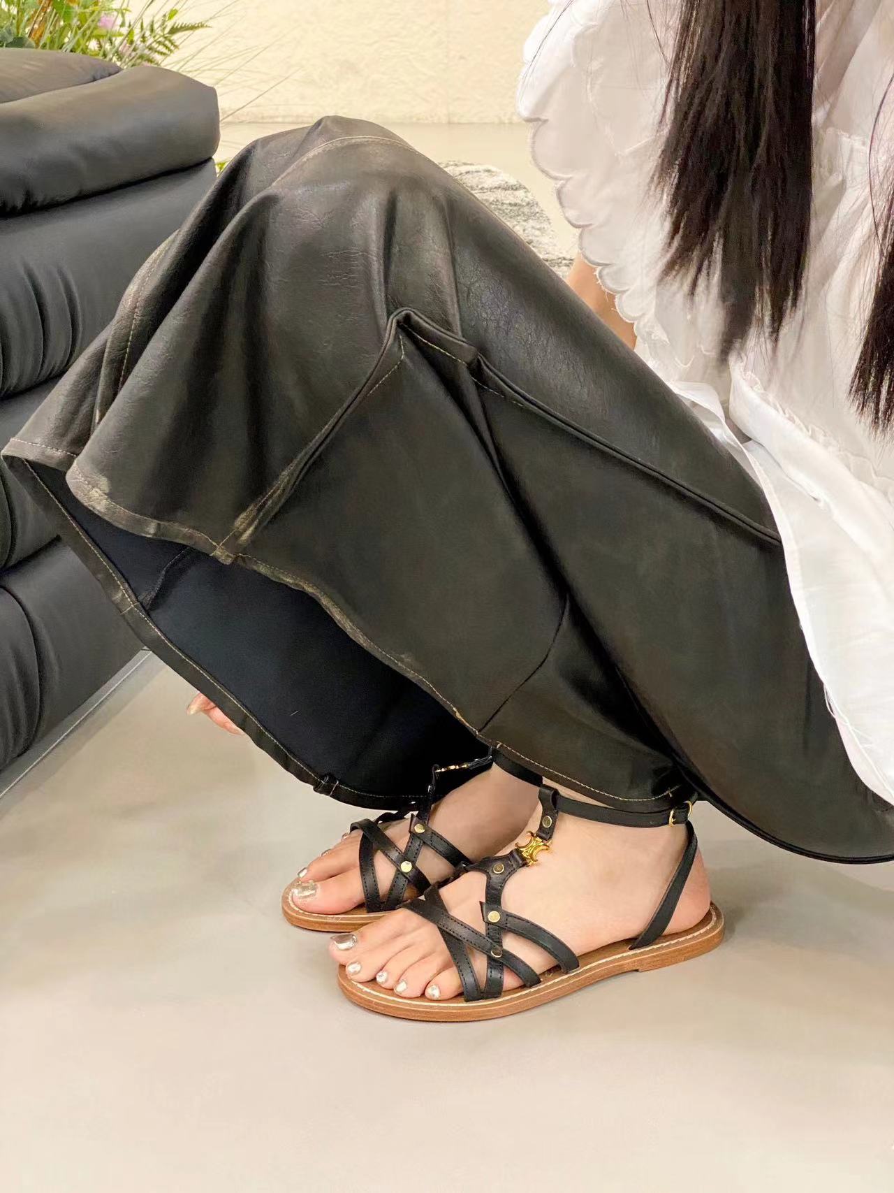 CEL1NE 高品質レトロサンダル【50%割引+送料無料】