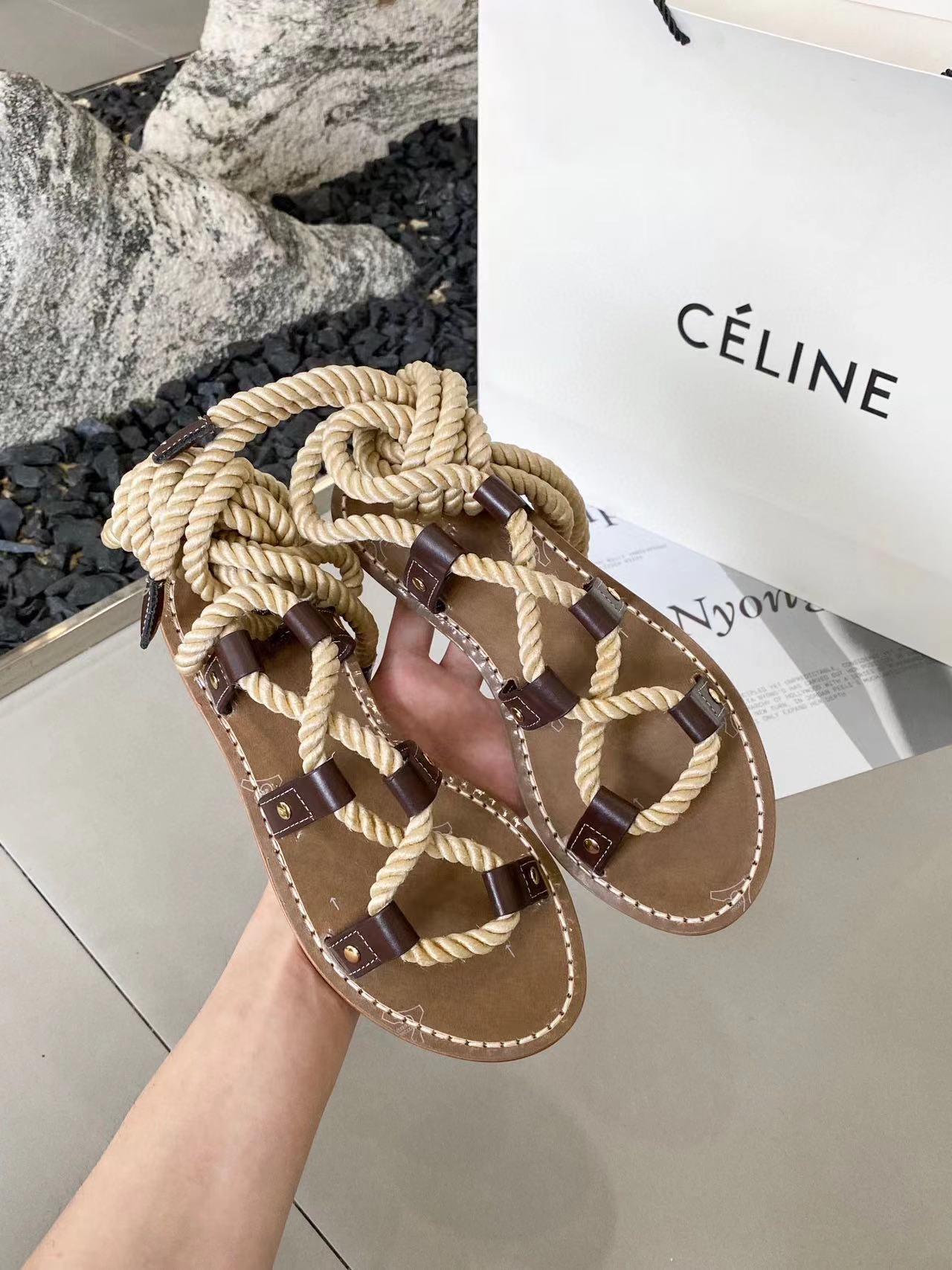 CEL1NE 高品質レトロストラップサンダル【50%割引+送料無料】