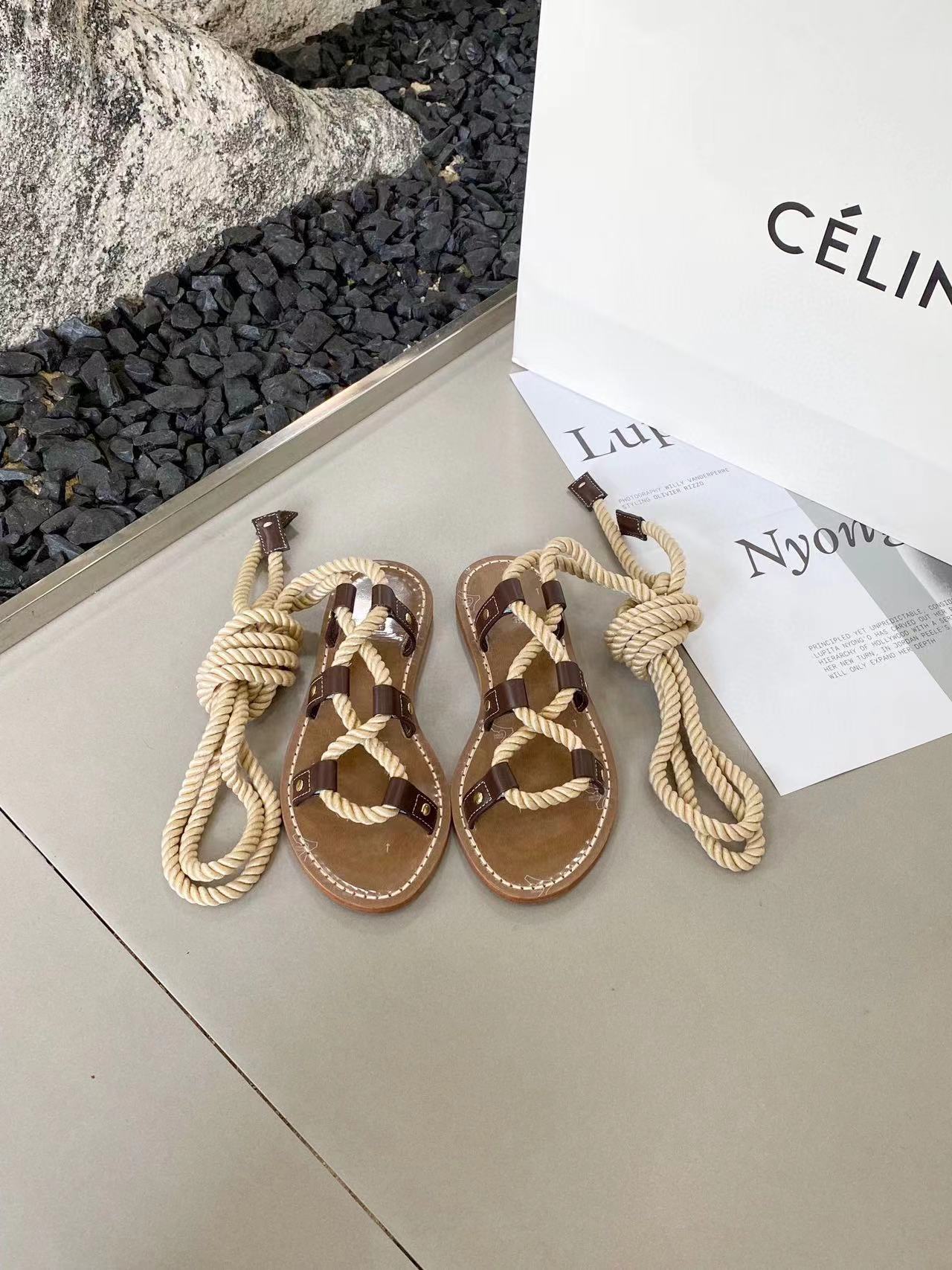 CEL1NE 高品質レトロストラップサンダル【50%割引+送料無料】
