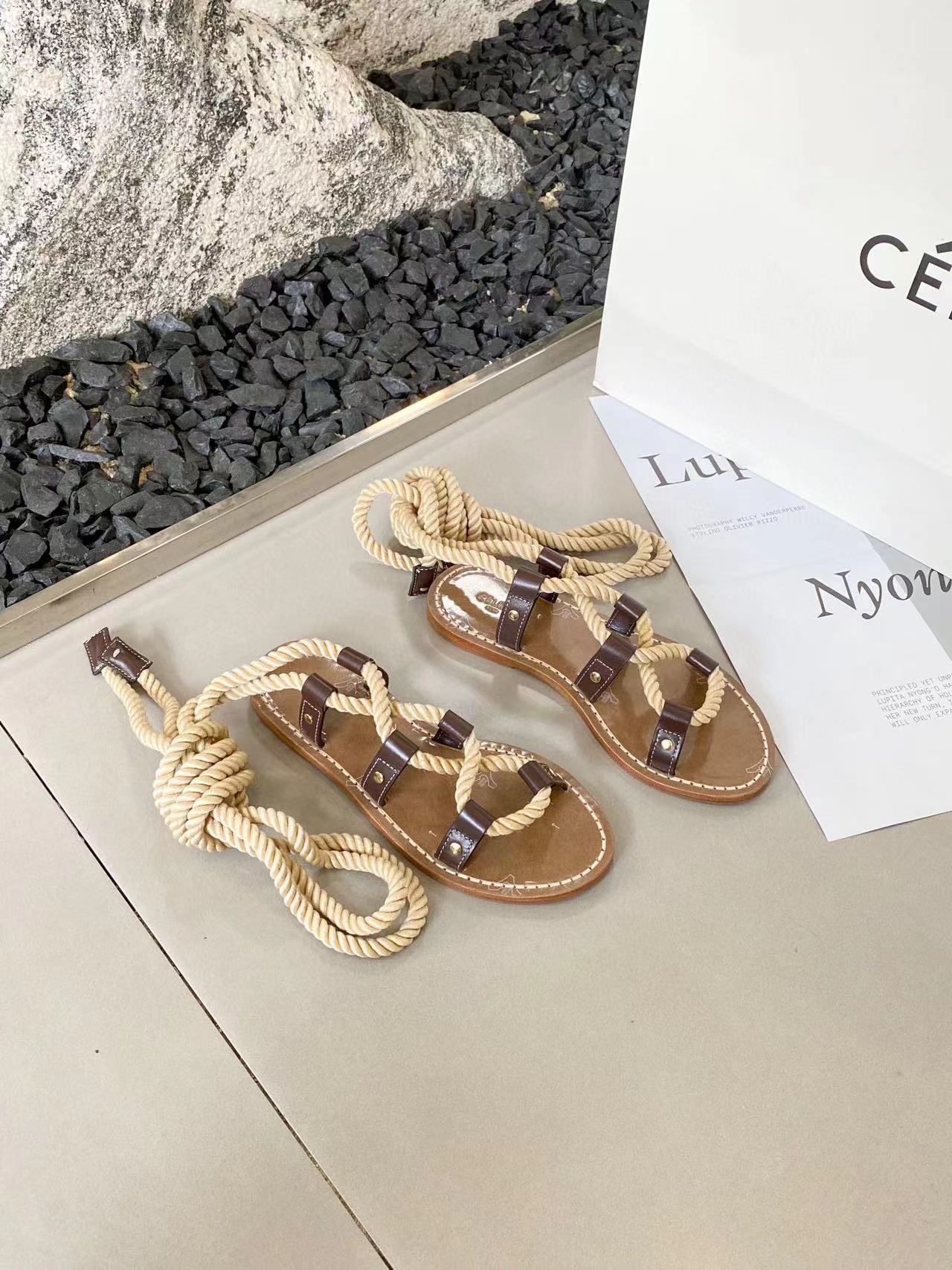 CEL1NE 高品質レトロストラップサンダル【50%割引+送料無料】