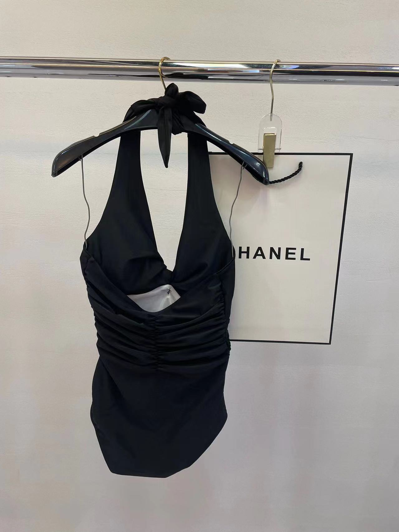 CHANE1 プリーツワンピース水着【50％割引+送料無料】