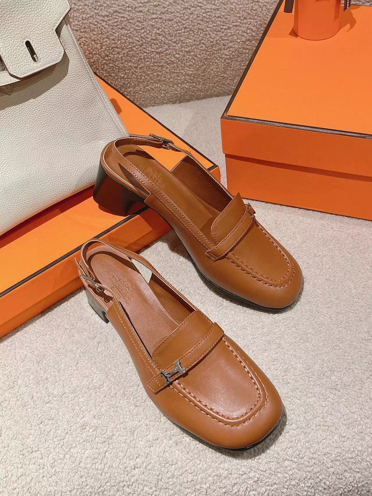 HERME5 高品質Hバックルハイヒール【50％割引+送料無料】