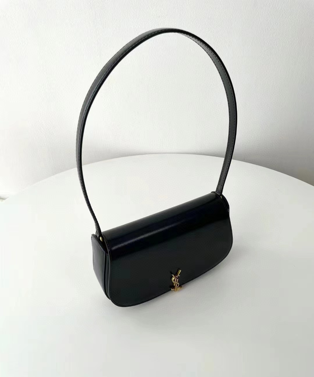 YSL牛革脇下バッグ【50％割引+送料無料】