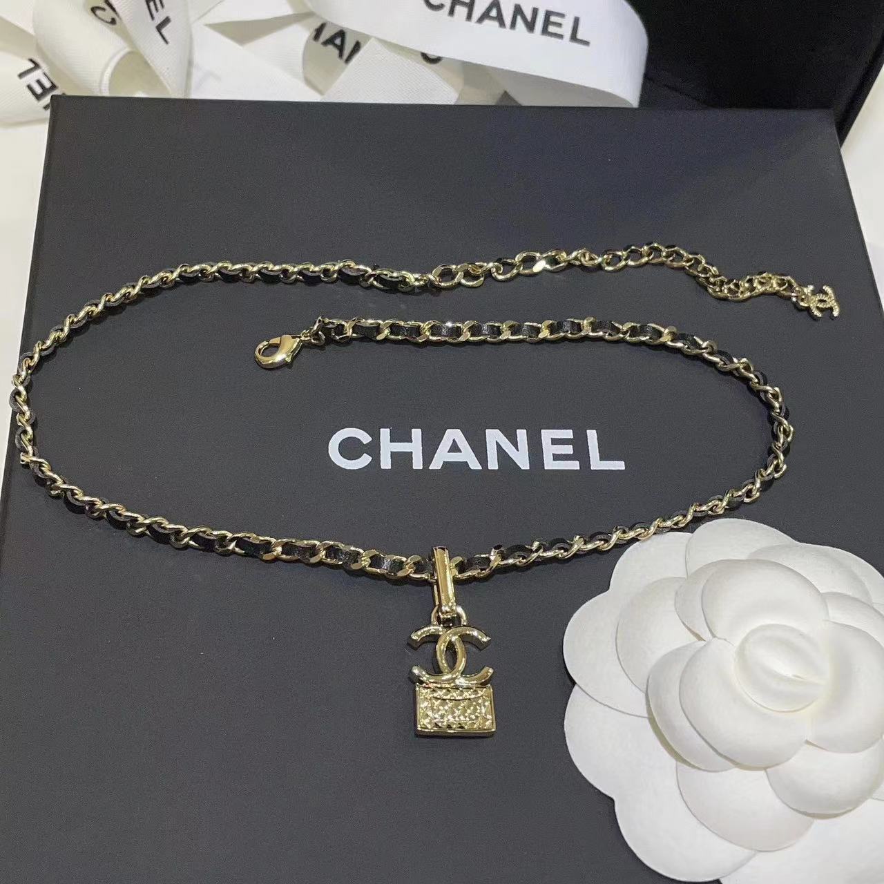 CHANE1 ダイヤモンド バッグ ネックレス+イヤリング 2点セット【50％割引+送料無料】