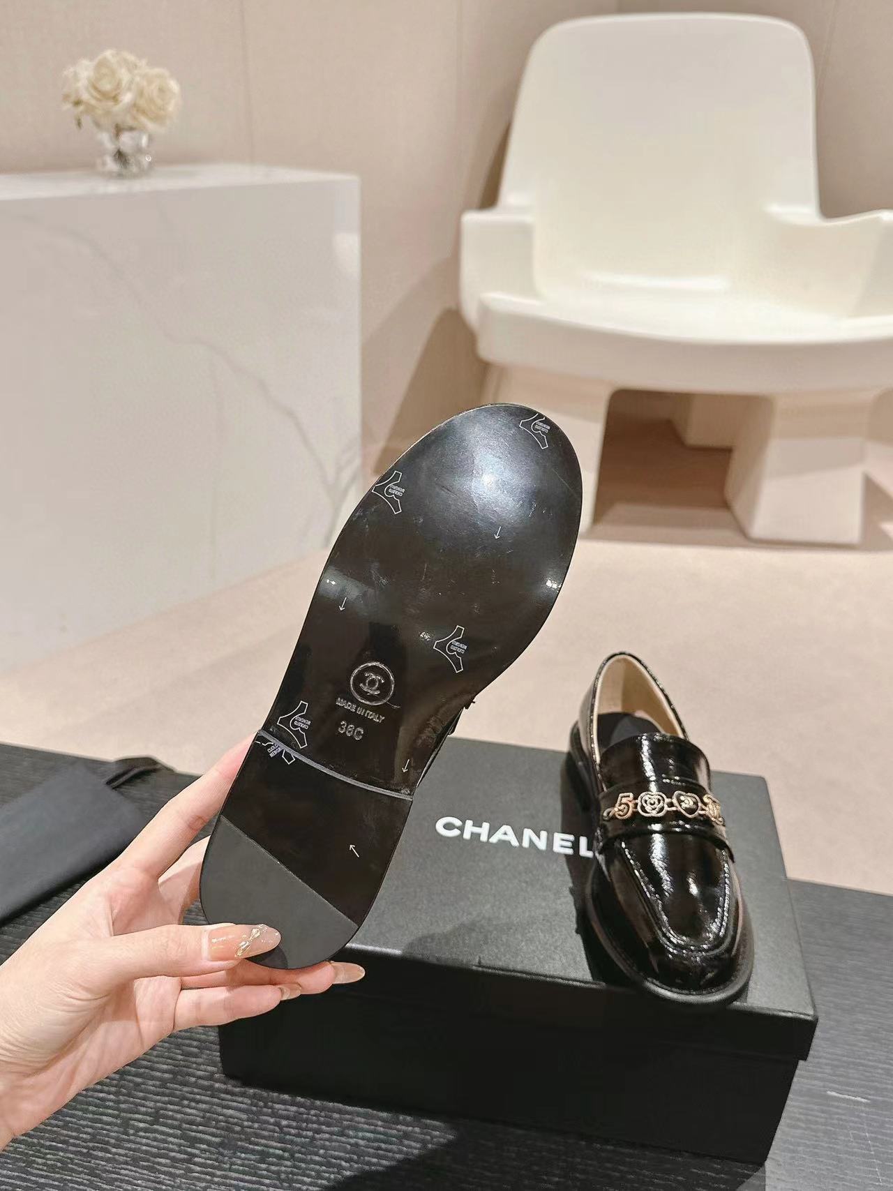 CHANE1 高品質ローファー【50%割引+送料無料】