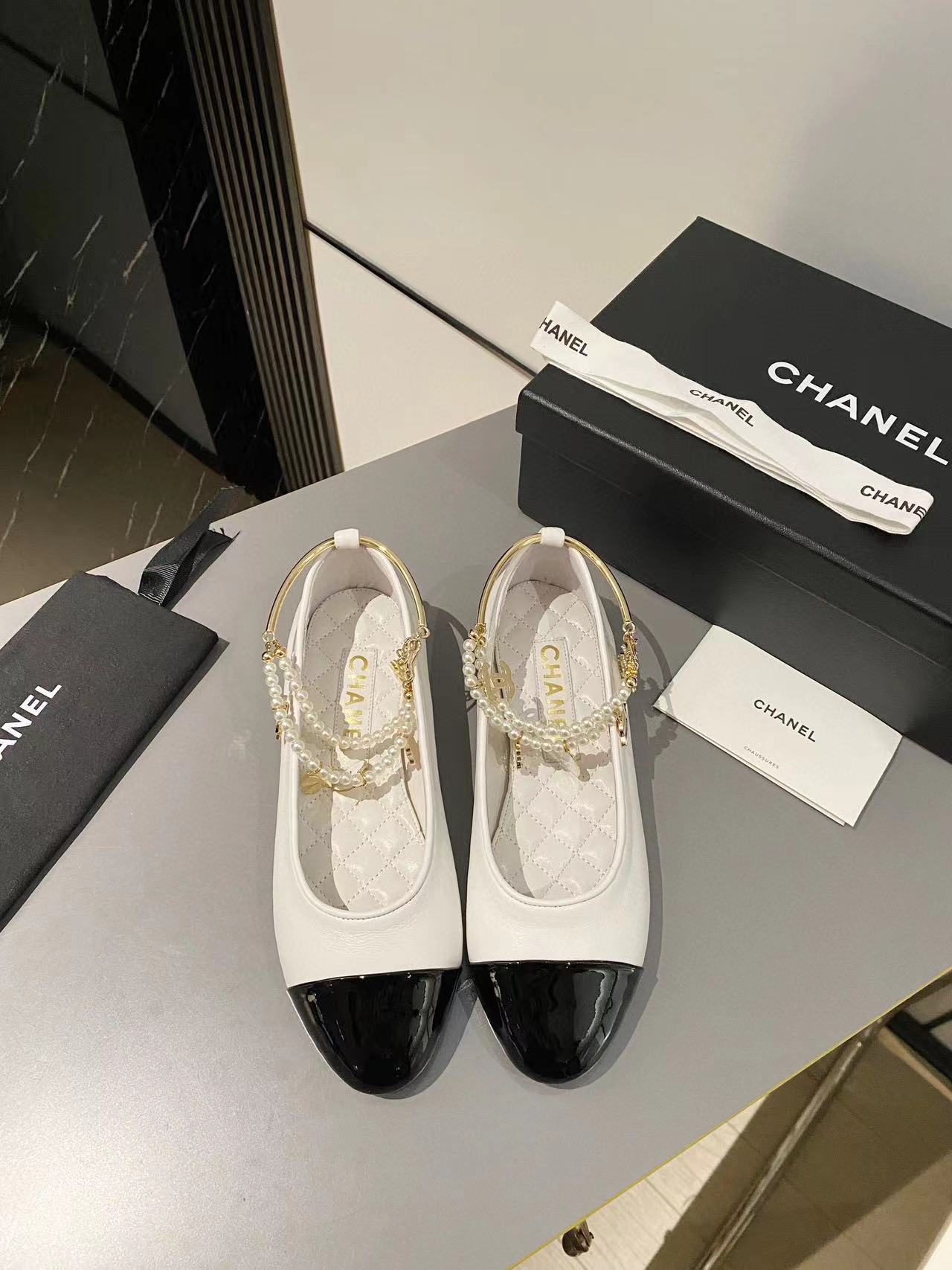 CHANE1 高品質パールフラットシューズ【50%割引+送料無料】