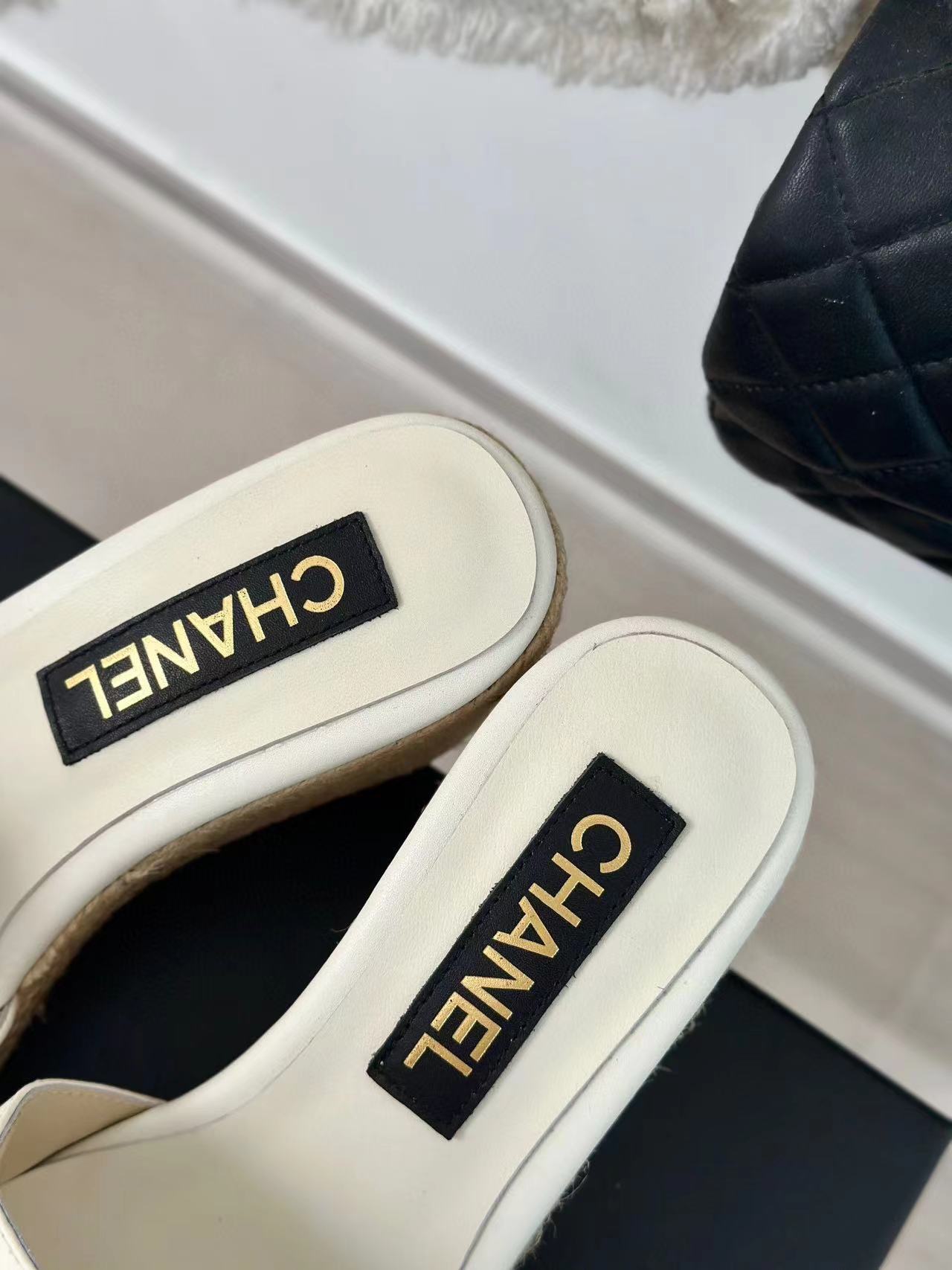 CHANE1 高品質ウェッジシューズ【50％割引+送料無料】