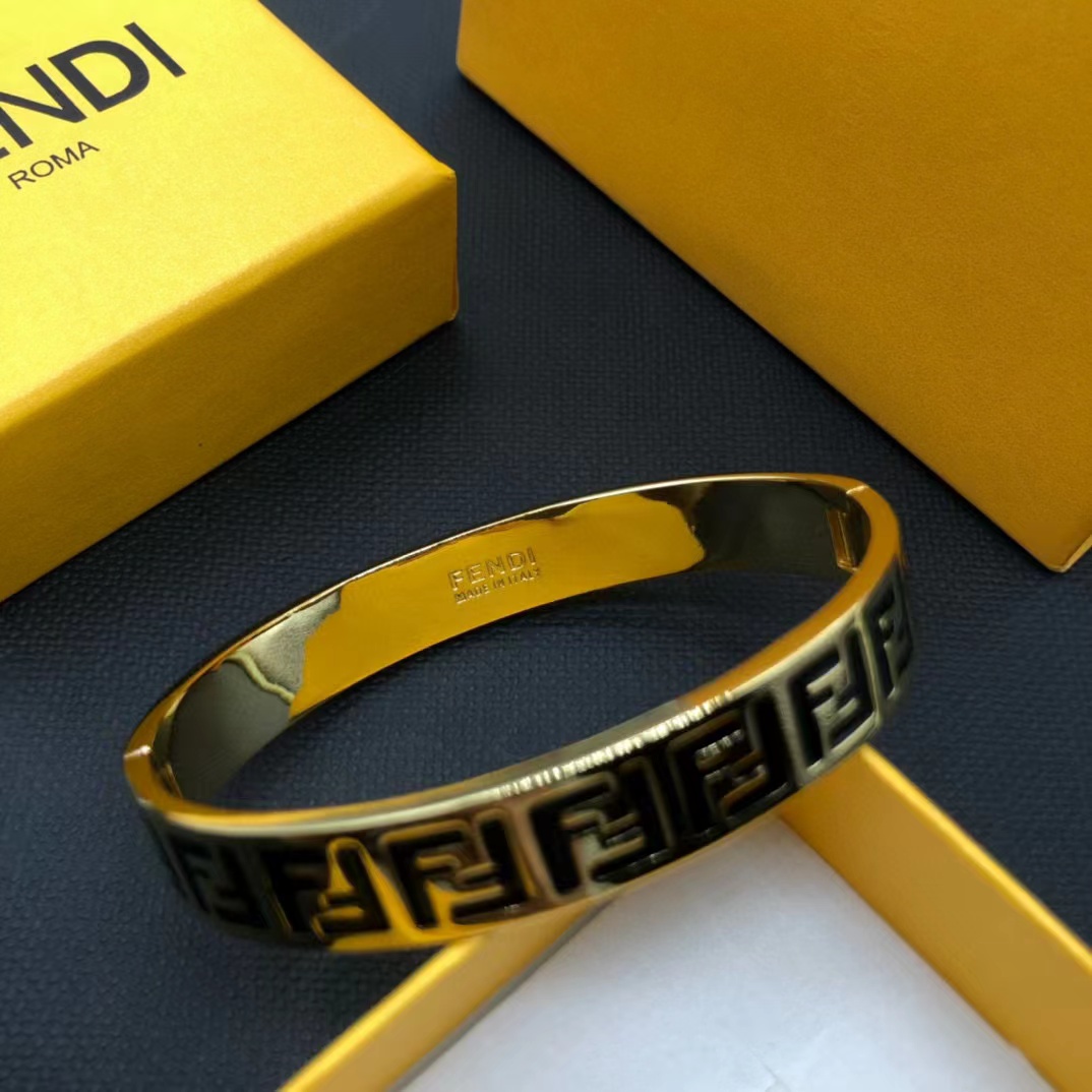 FEND1 FF ブレスレット【50％割引+送料無料】