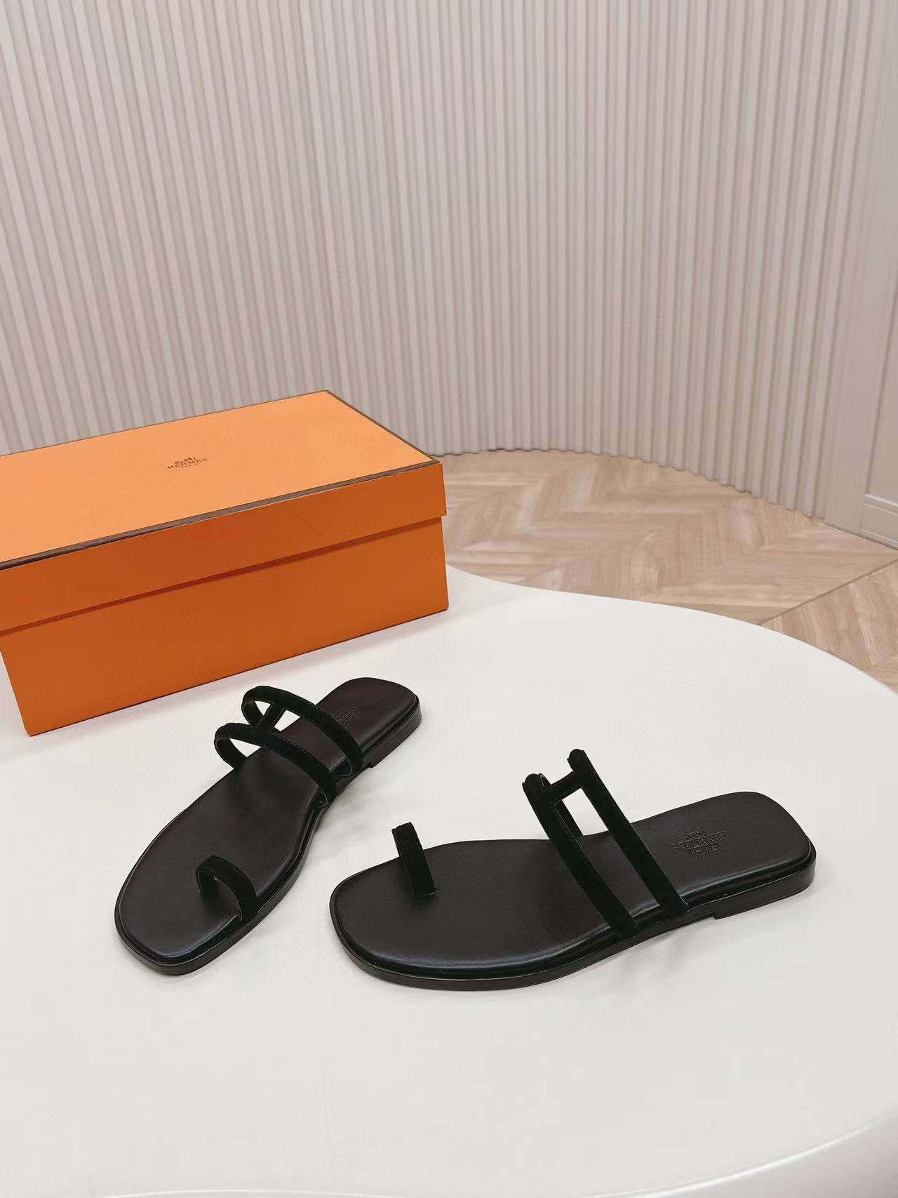 HERME5 上質シンプルスリッパ【50％割引+送料無料】