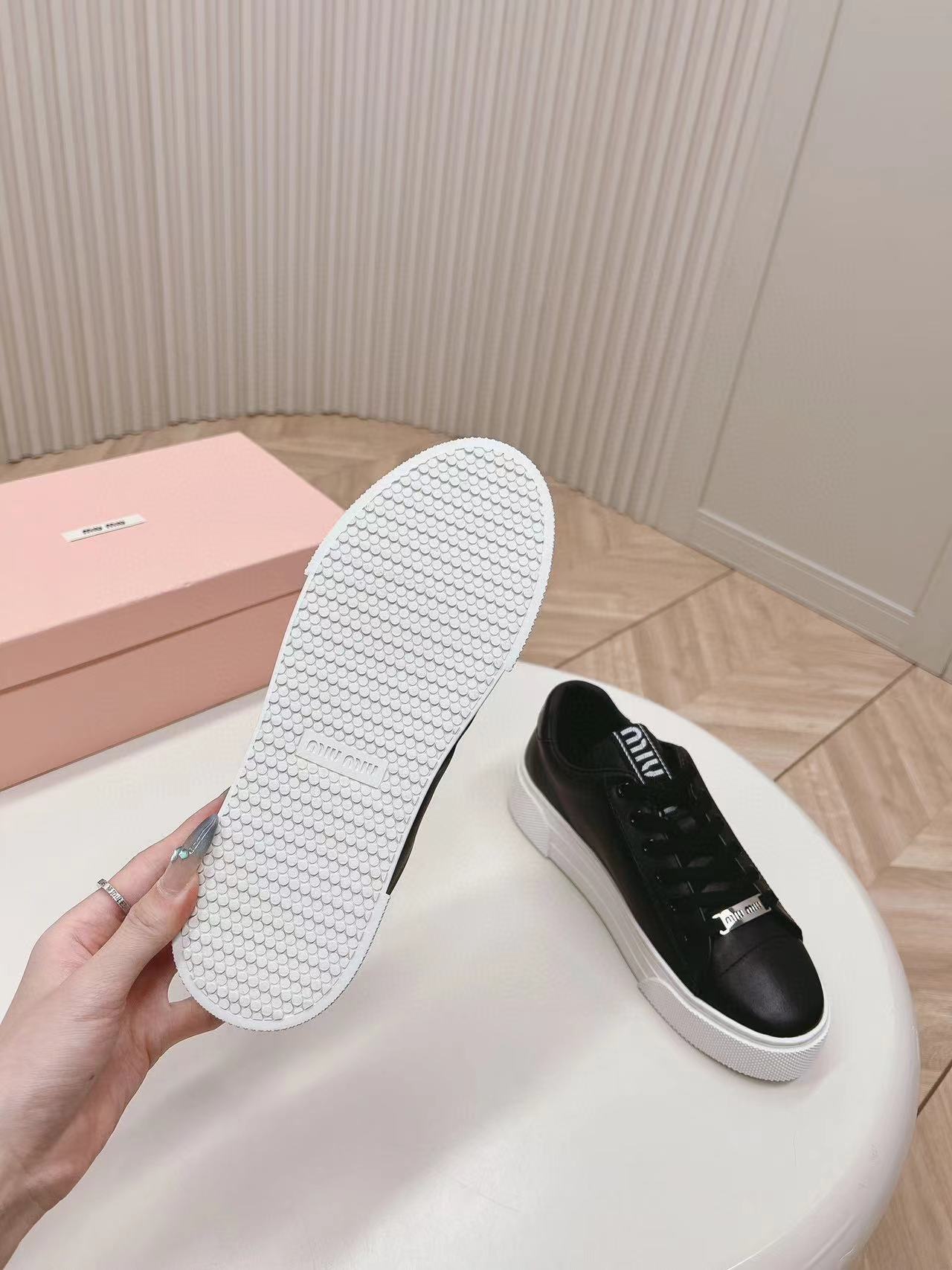 M1UM1U 高品質厚底カジュアルシューズ【50％割引+送料無料】