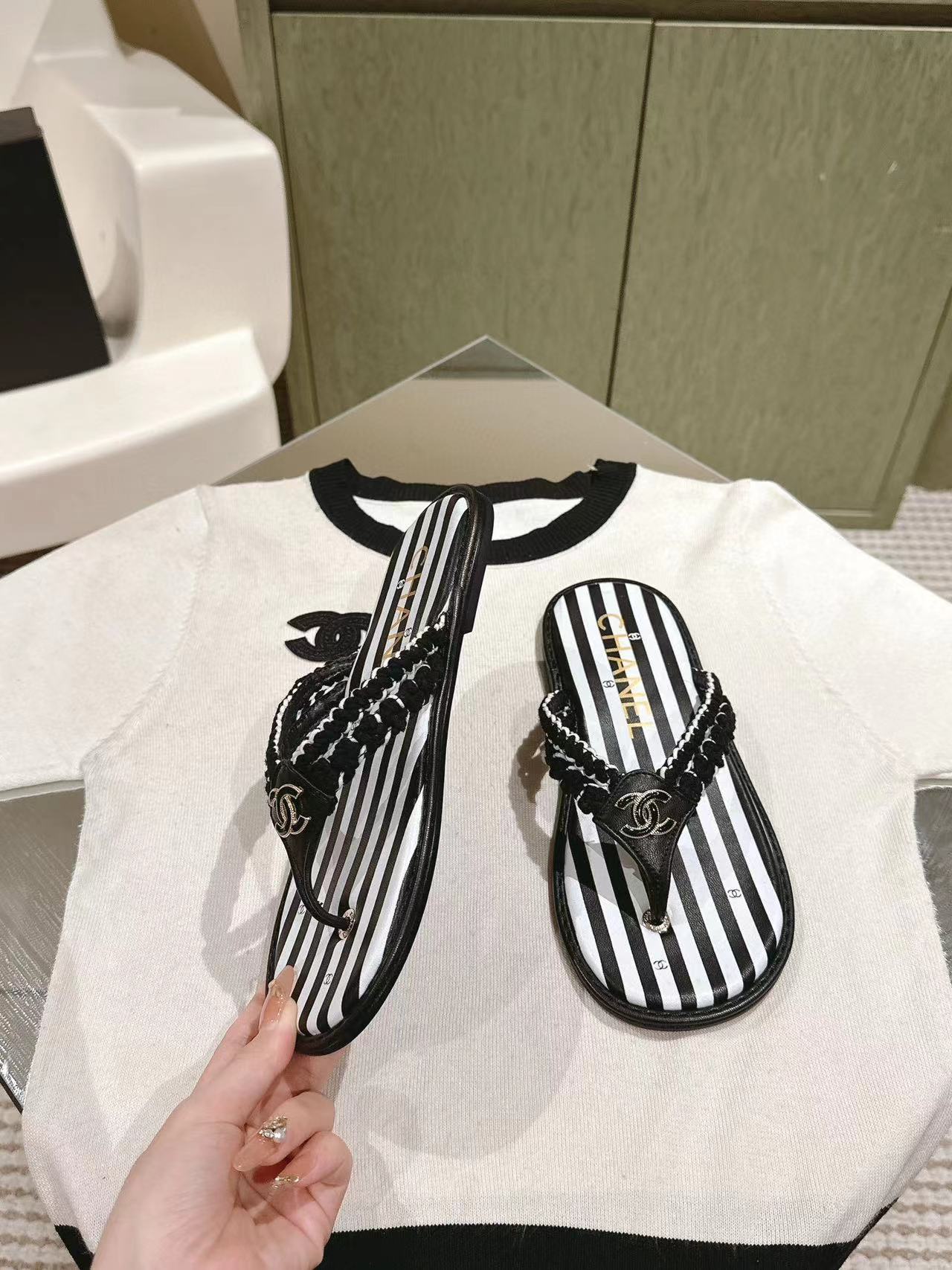 CHANE1 高品質牛革麻縄織りスリッパ【50％割引+送料無料】