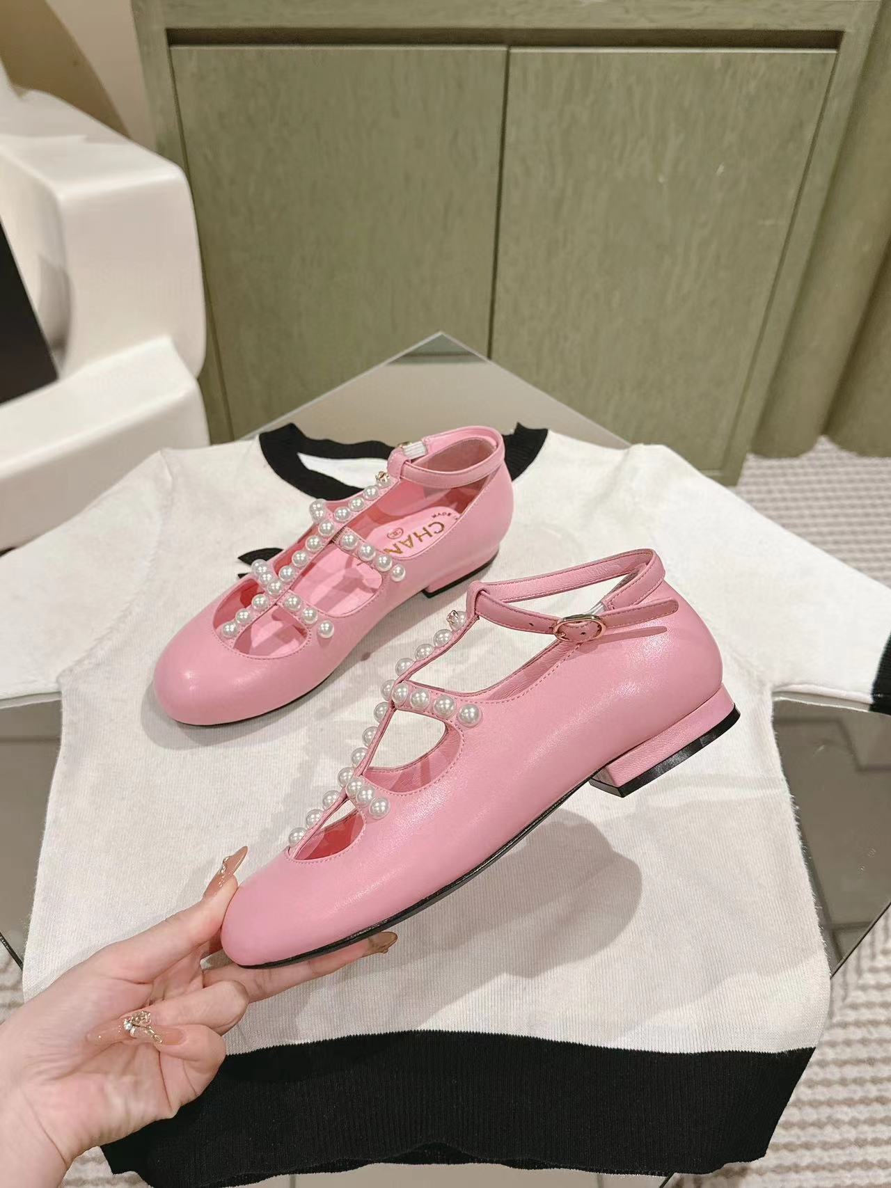 CHANE1 高品質パールフラットシューズ【50％割引+送料無料】